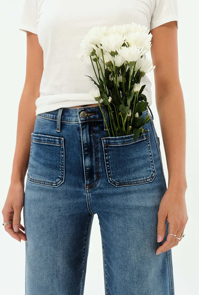 Daze Denim