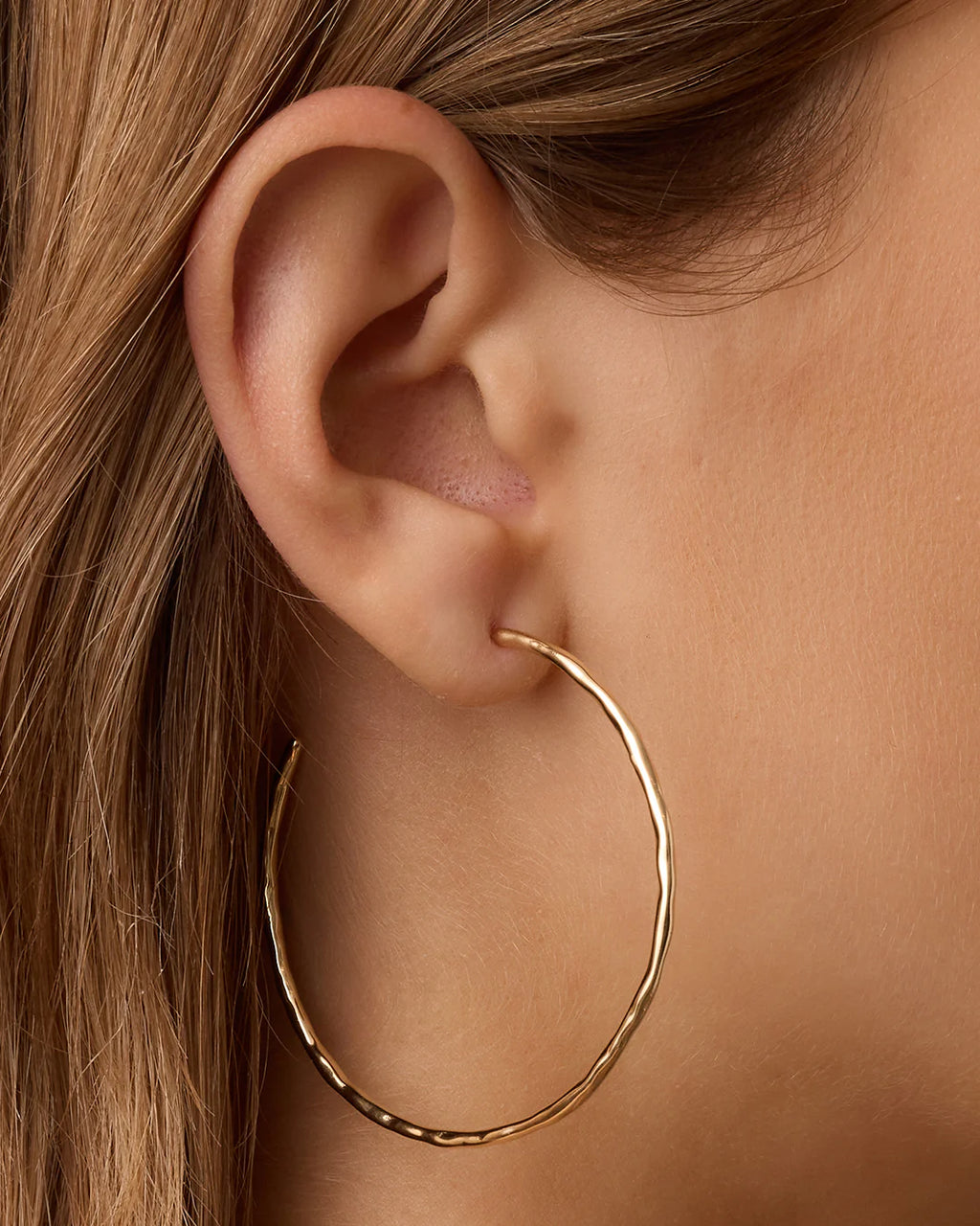 Gorjana Taner Hoops