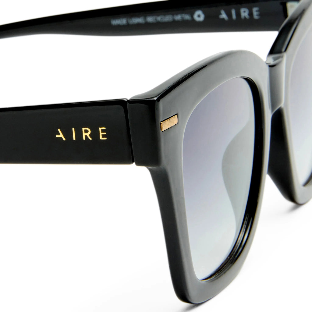 Aire Intergalactic Sunglasses (Black/Smoke Grad)