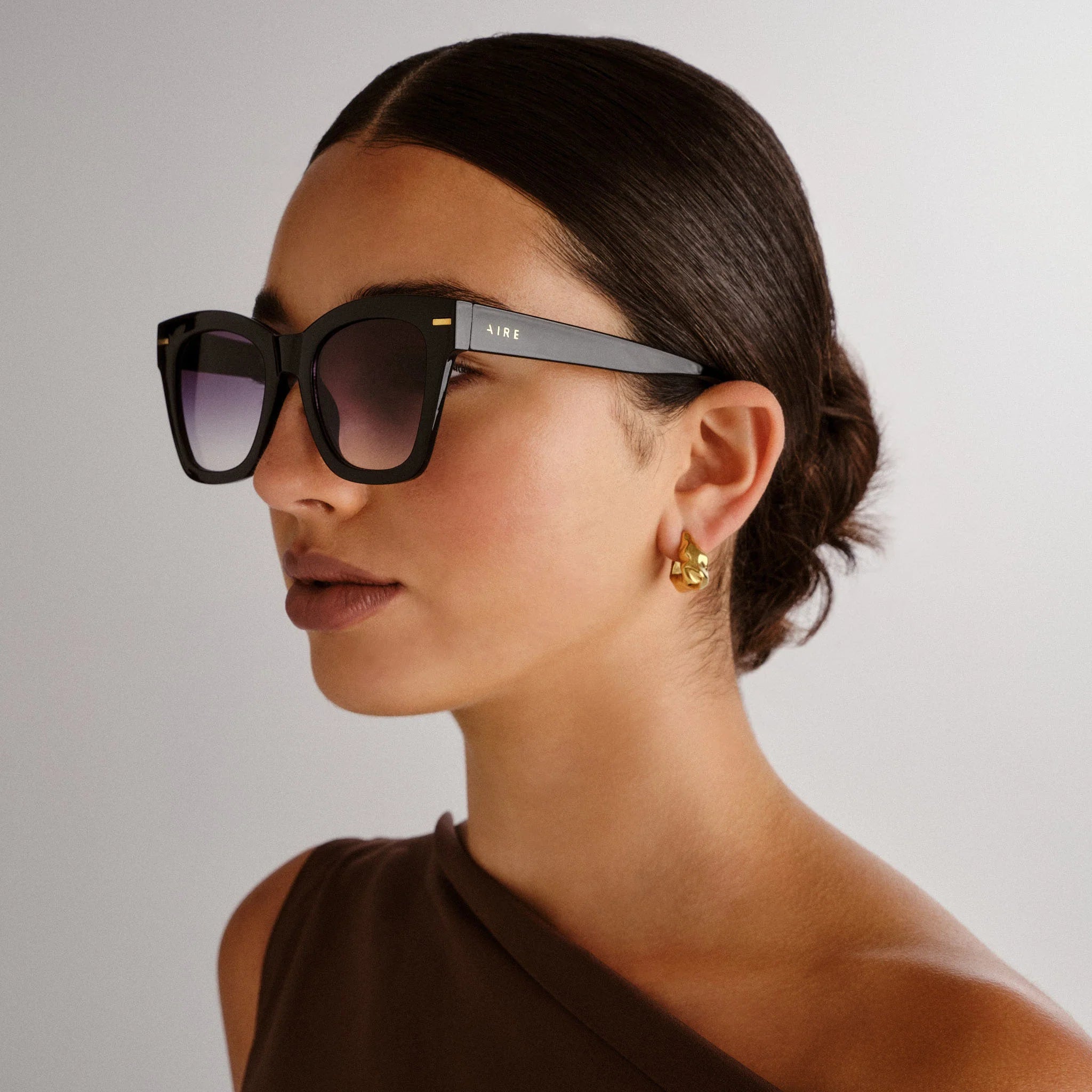 Aire Intergalactic Sunglasses (Black/Smoke Grad)