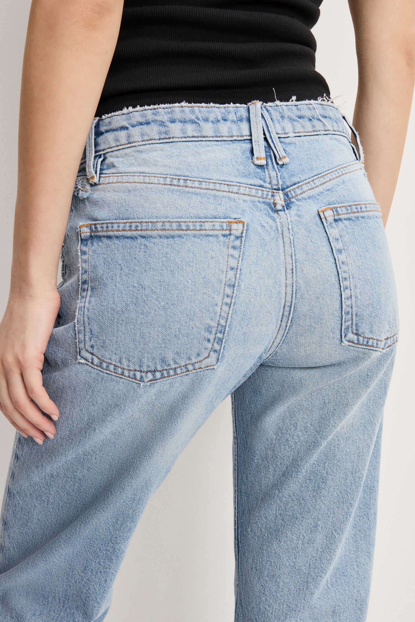 Good American Vintage Straight Jeans (Indigo 1220)