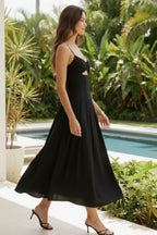 Dara Sweetheart Flare Midi Dress (Black)