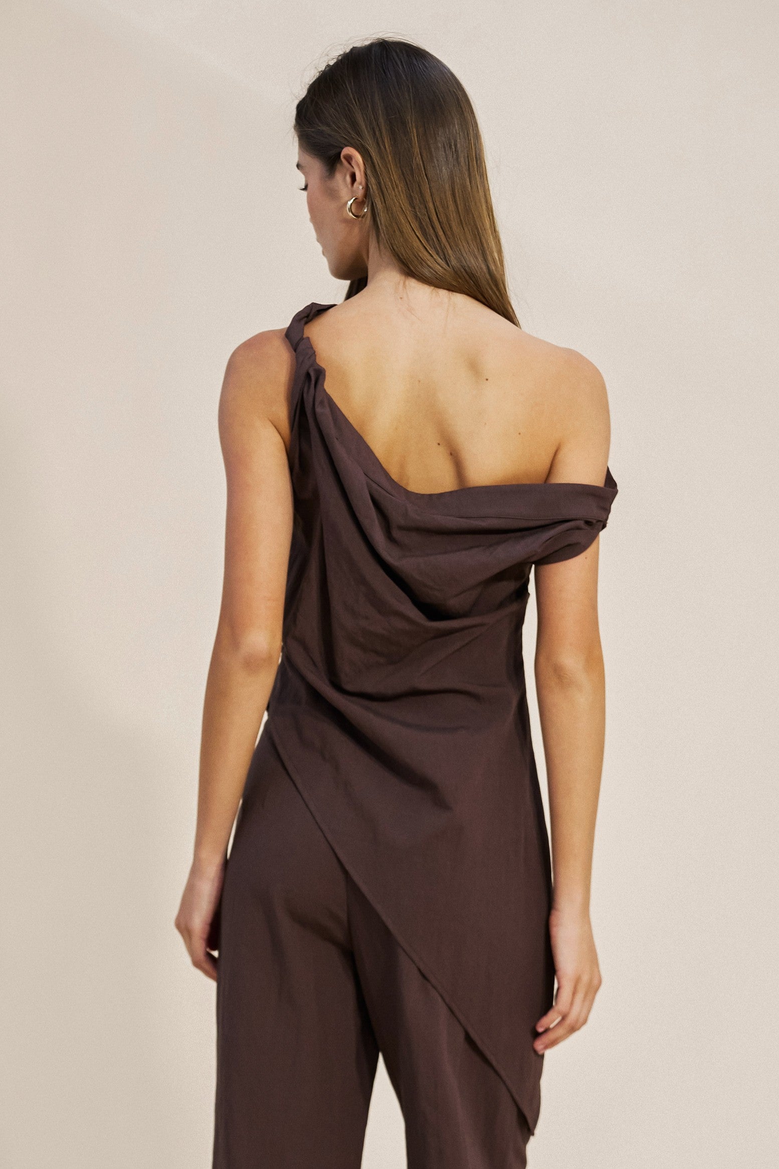 Monoco One Shoulder Asymmetric Top (Brown)