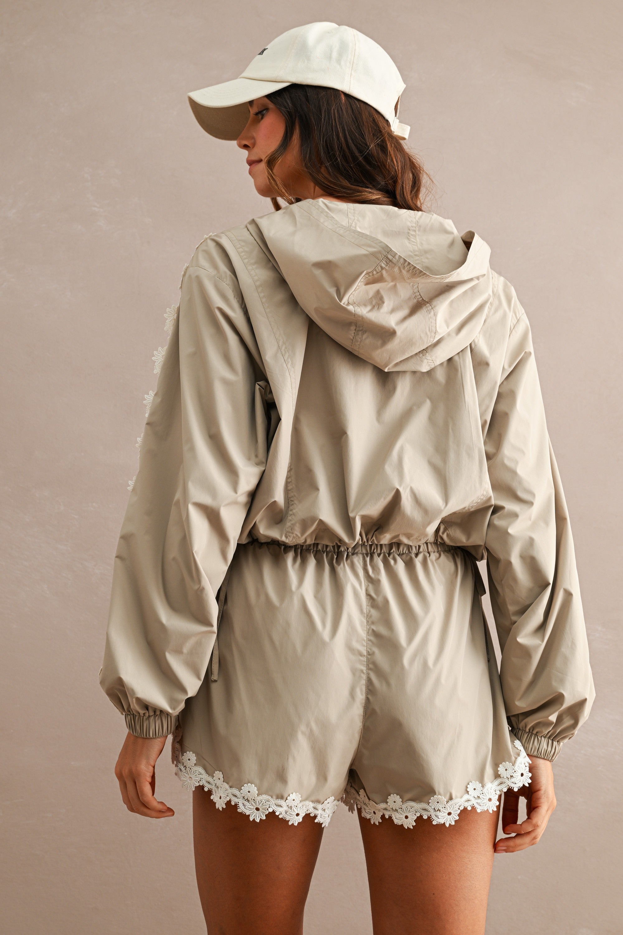 Hood Half Zip Up Lace Trim Windbreaker Jacket And Shorts Set