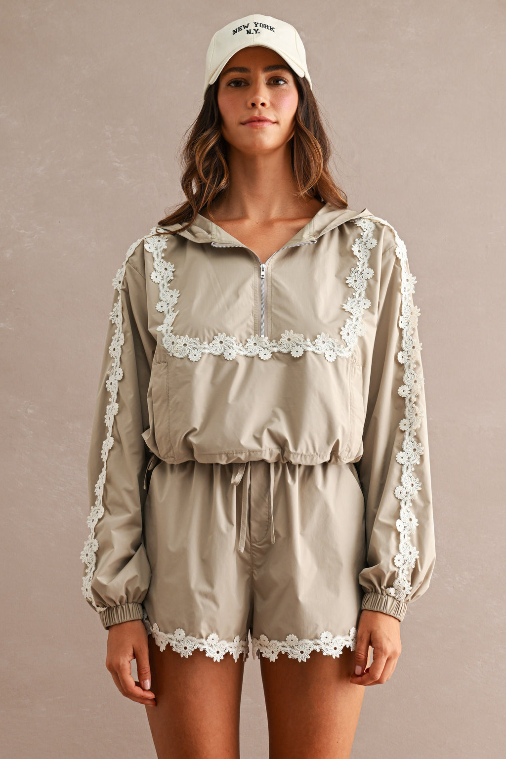 Hood Half Zip Up Lace Trim Windbreaker Jacket And Shorts Set