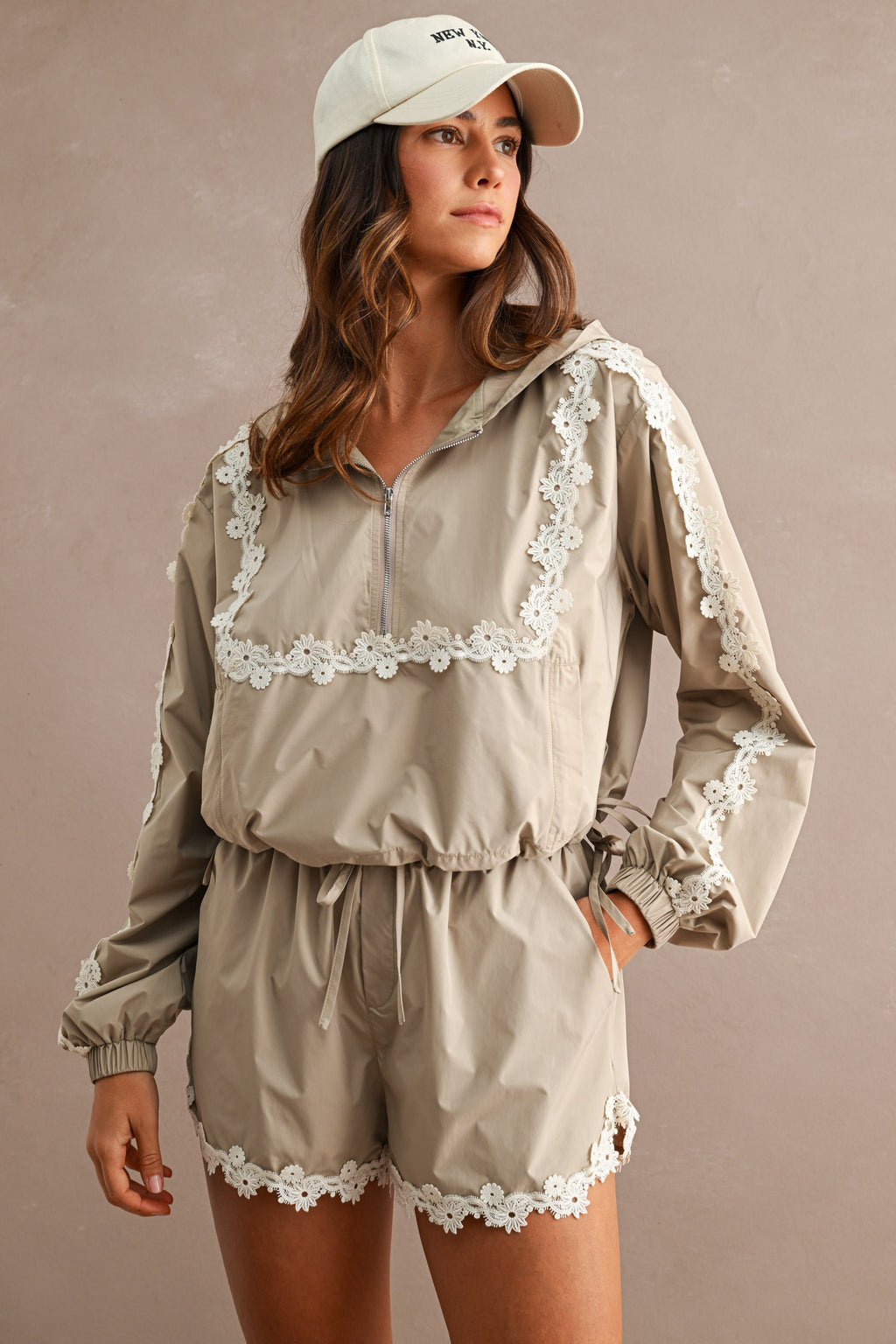 Hood Half Zip Up Lace Trim Windbreaker Jacket And Shorts Set