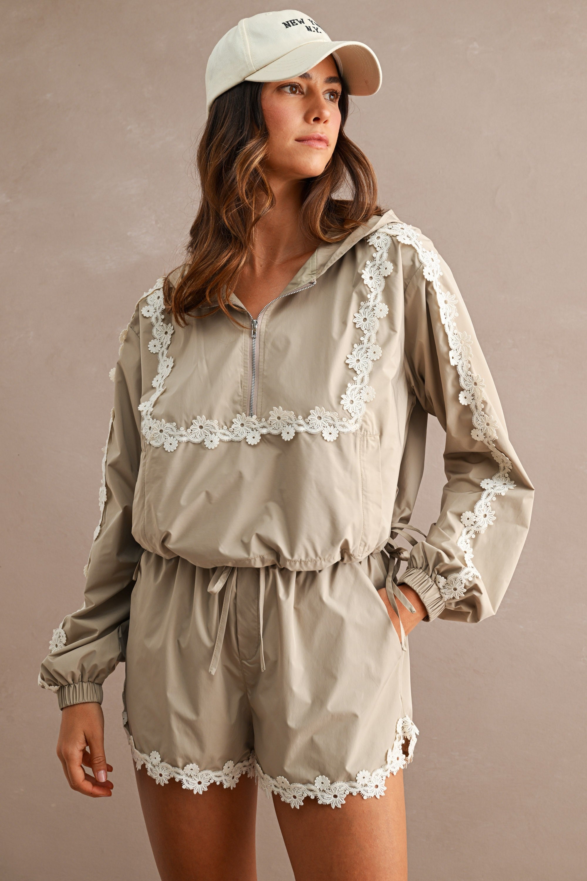 Hood Half Zip Up Lace Trim Windbreaker Jacket And Shorts Set
