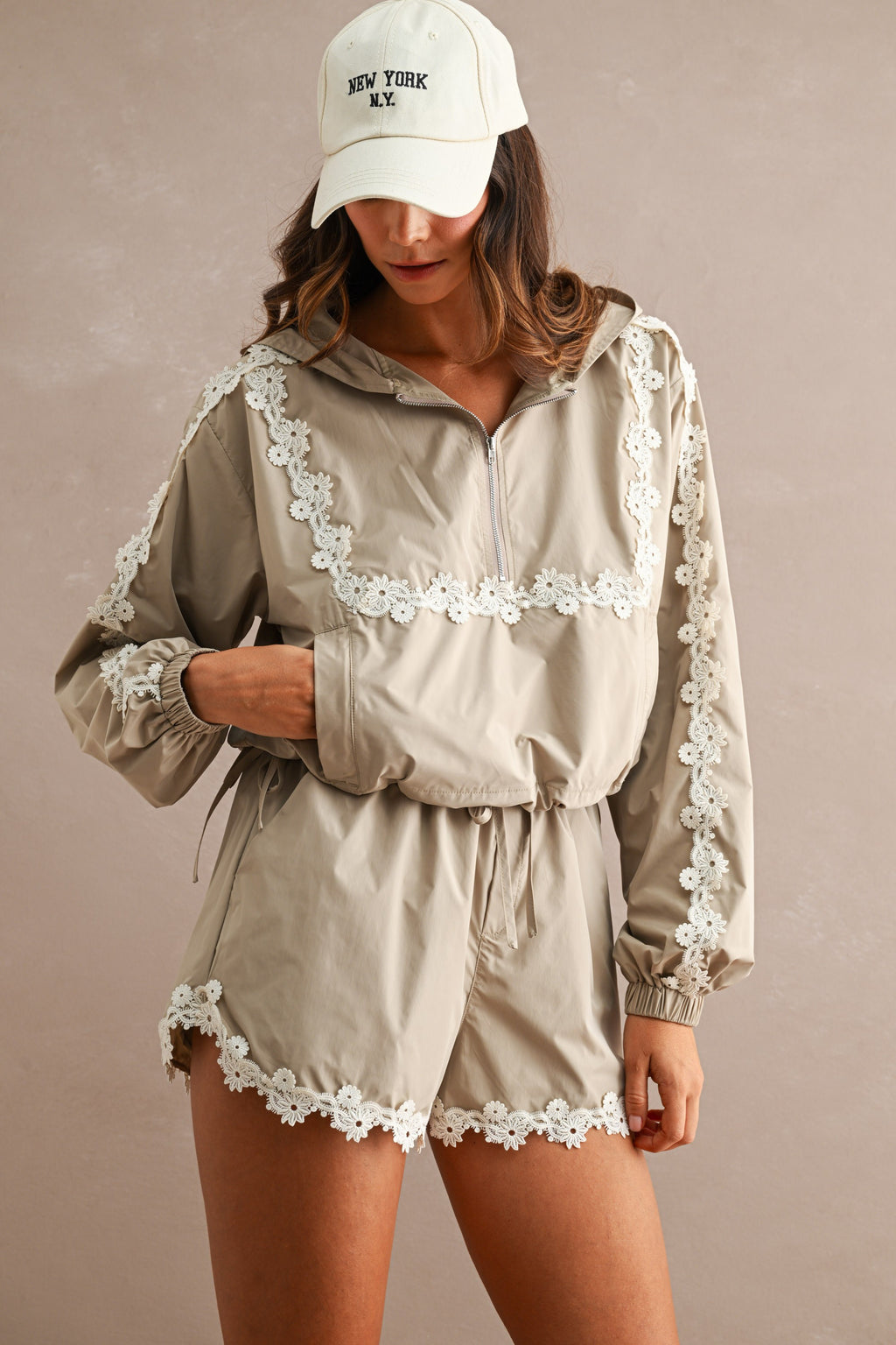 Hood Half Zip Up Lace Trim Windbreaker Jacket And Shorts Set