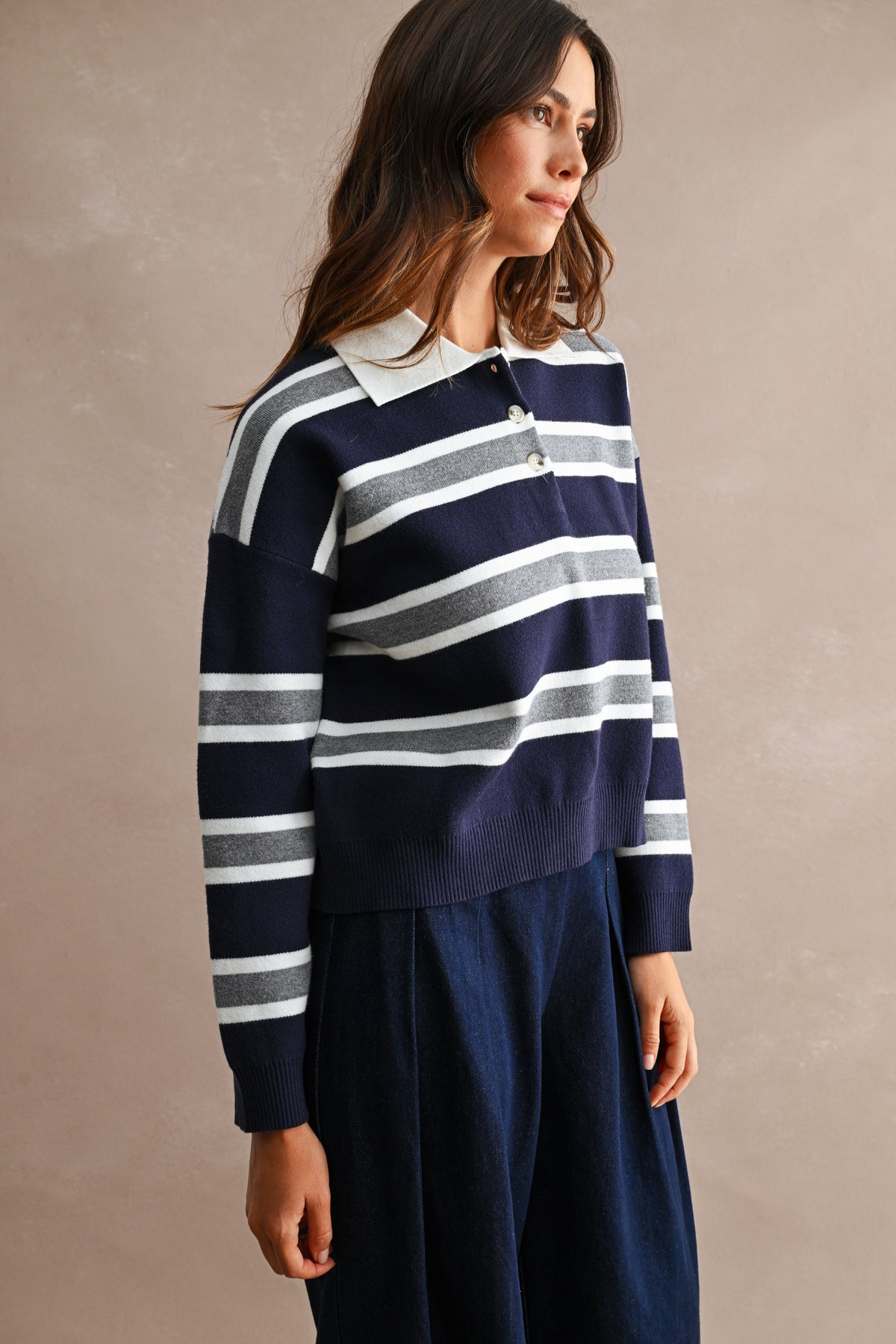 Striped Contrast Collar Cropped Sweater