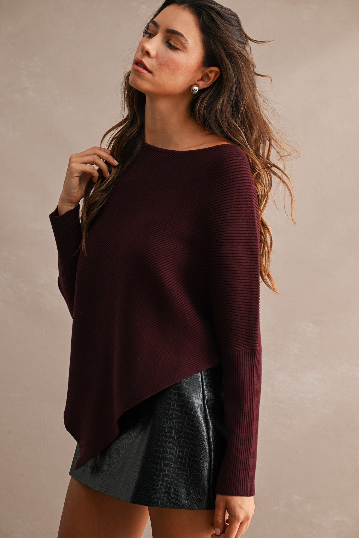 Asymmetrical Hem Ribbed Sweater (Wine)
