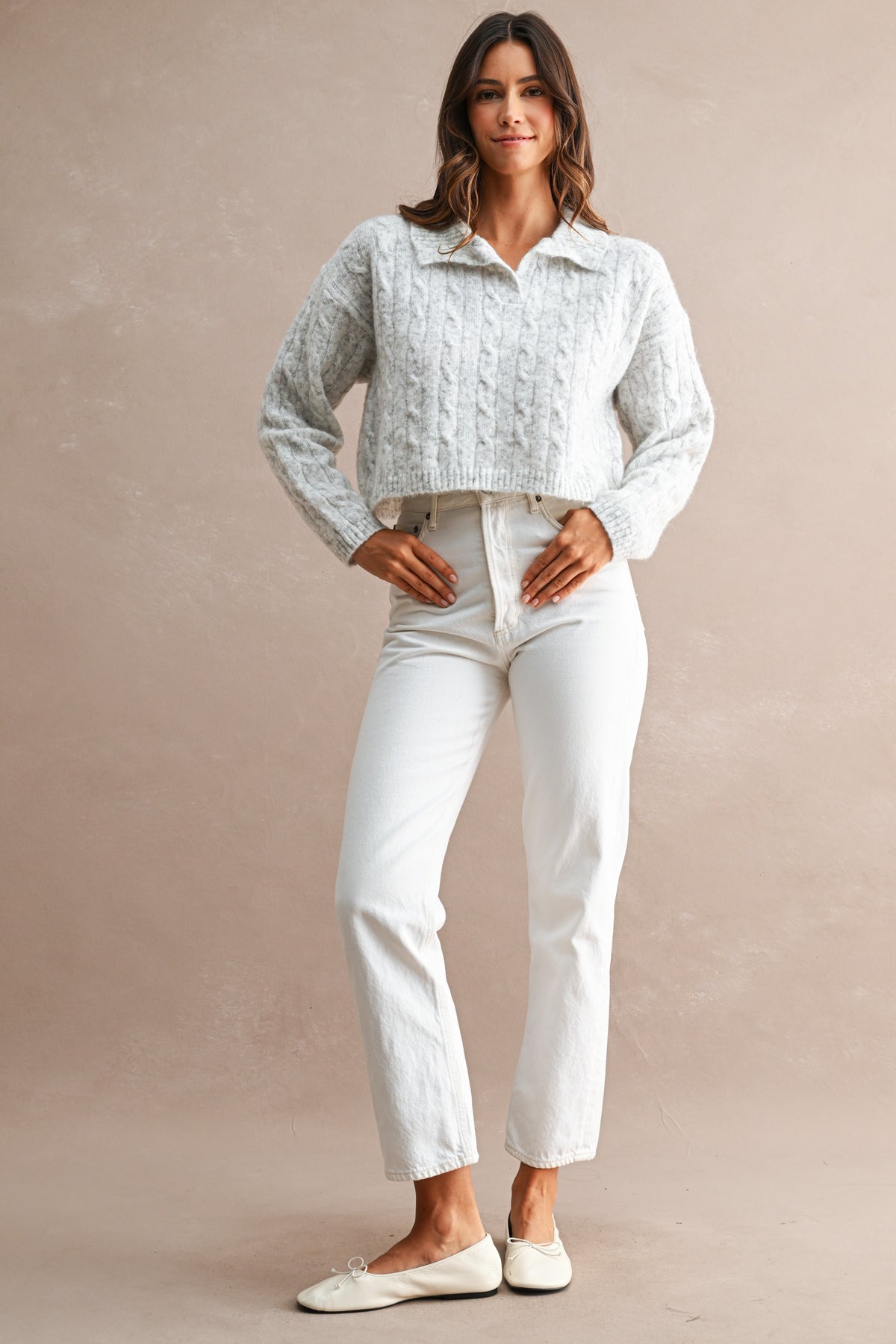 Collared Cable Knit Cropped Sweater (Light Heather Grey)