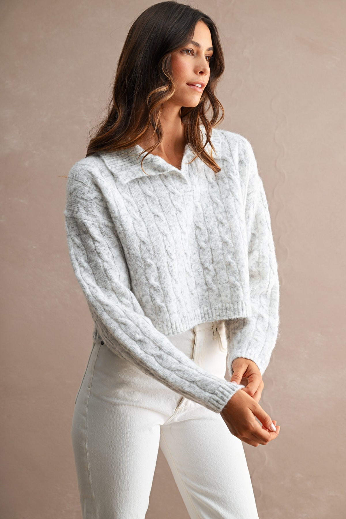 Collared Cable Knit Cropped Sweater (Light Heather Grey)
