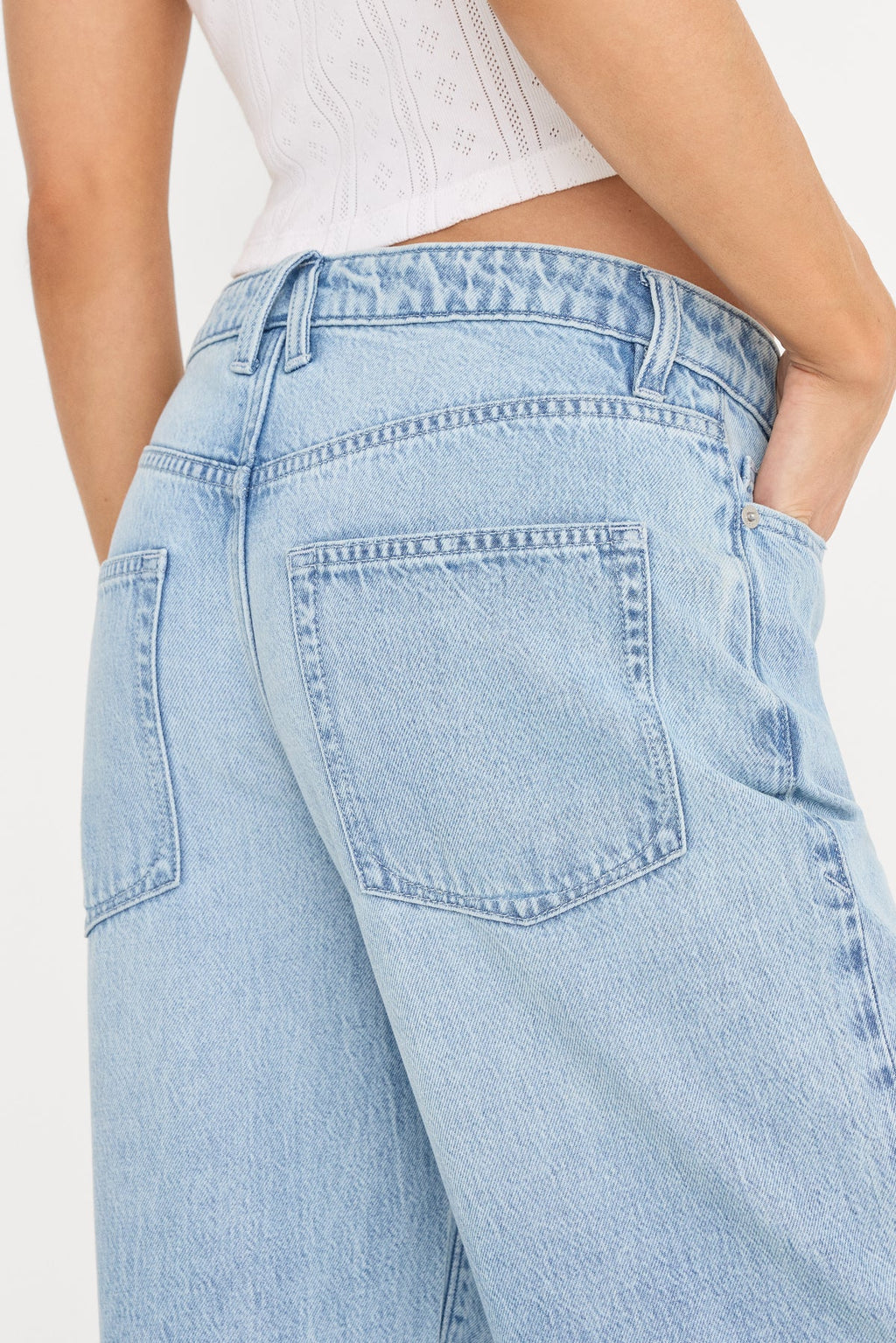 Good American Weightless Wide Jeans