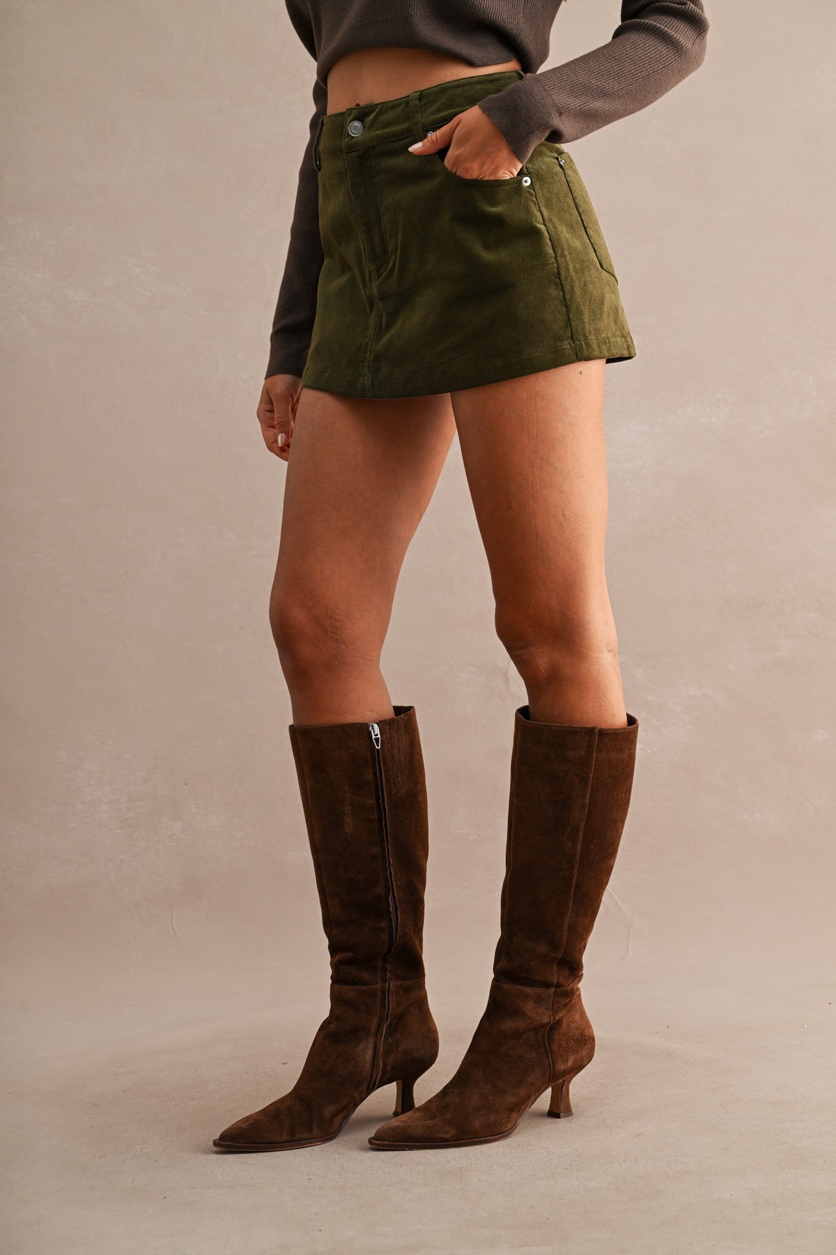 High-Waisted Corduroy Front Pockets Mini Skort (Olive)