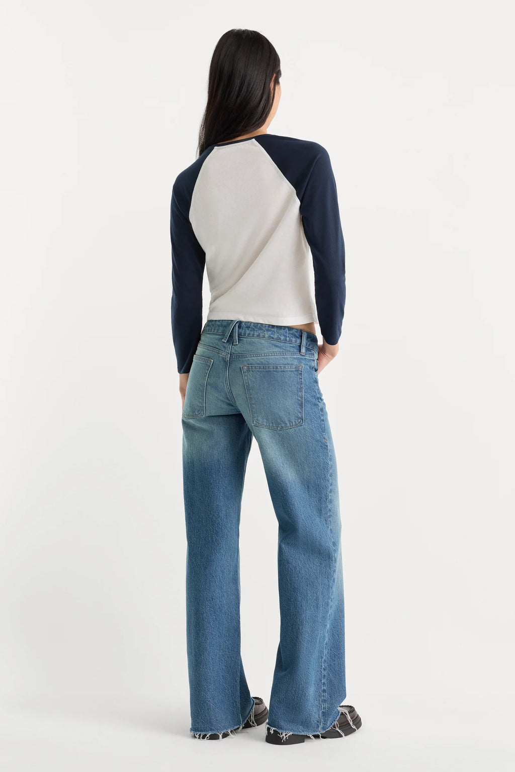 Good American Vintage Low Loose Jeans (Troubled Water)