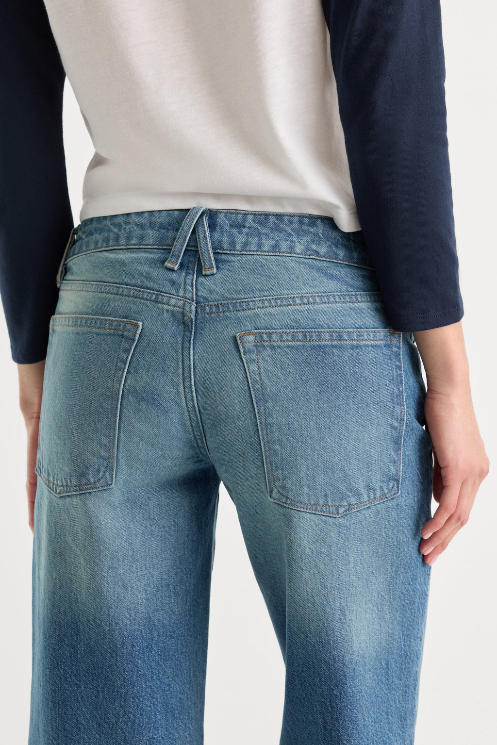 Good American Vintage Low Loose Jeans (Troubled Water)