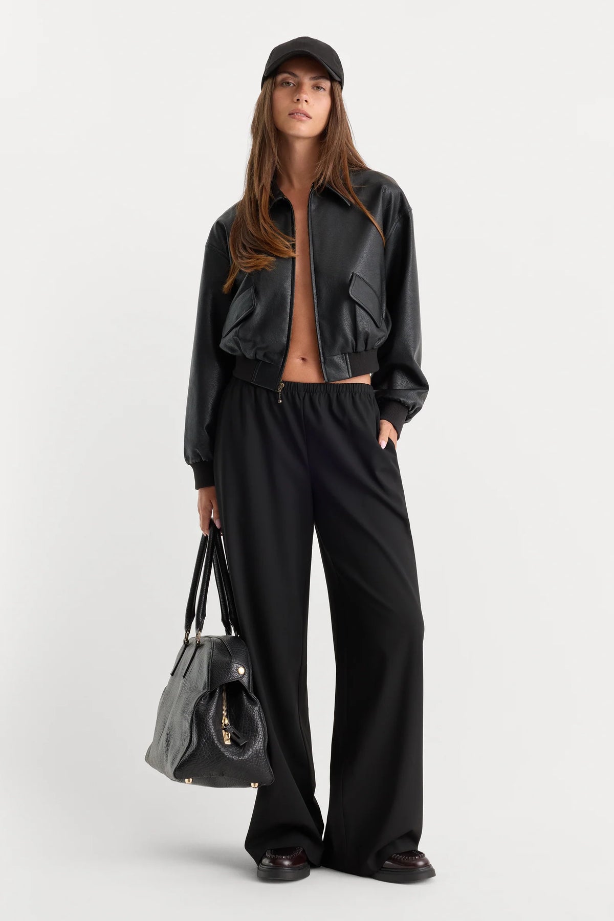 Good American The Pull On Trouser Main image