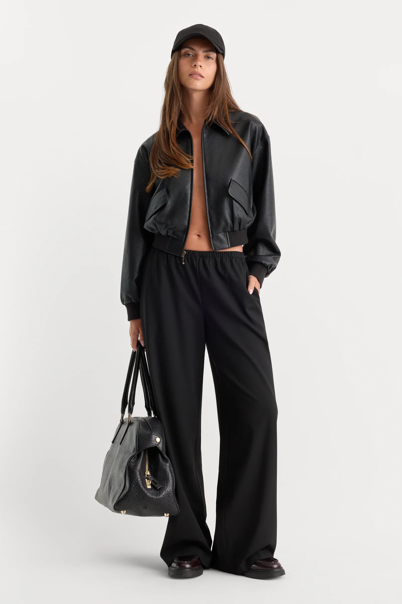 Good American The Pull On Trouser