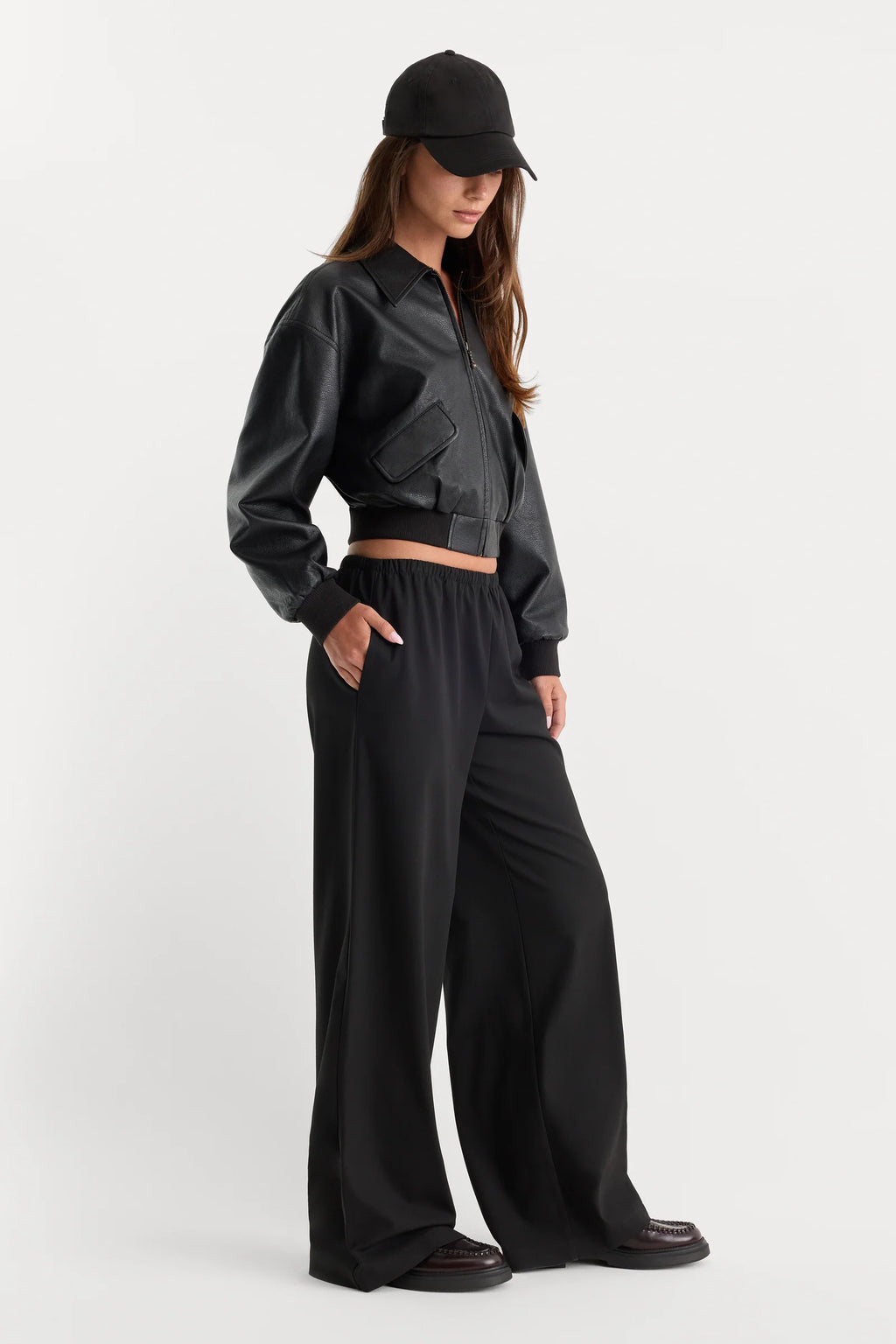 Good American The Pull On Trouser
