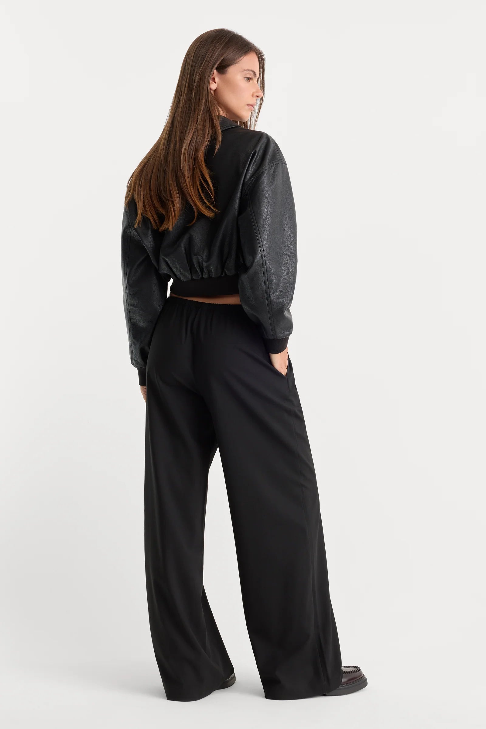 Good American The Pull On Trouser