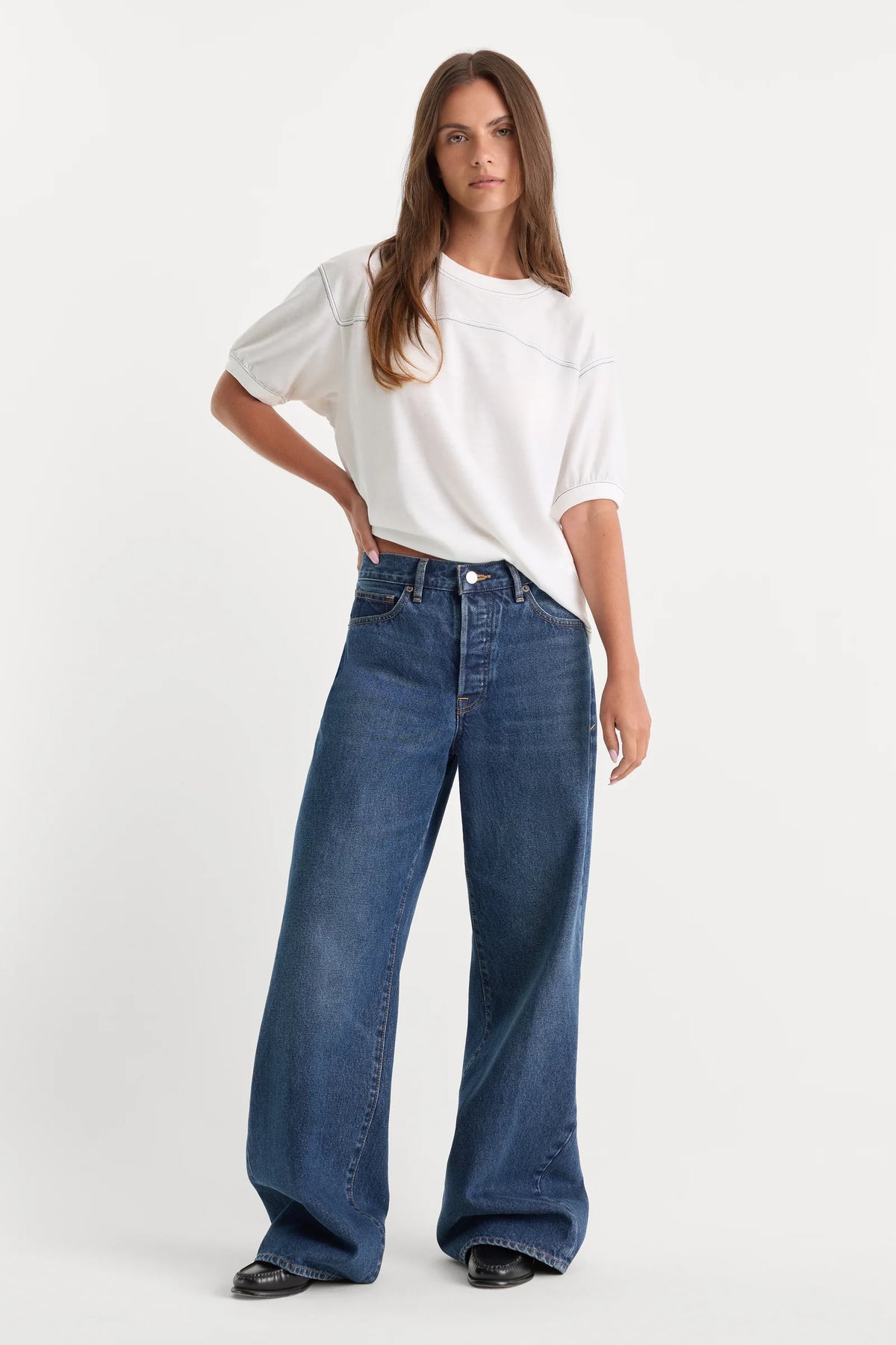 Good American Vintage Low Slung Baggy Jeans Main image