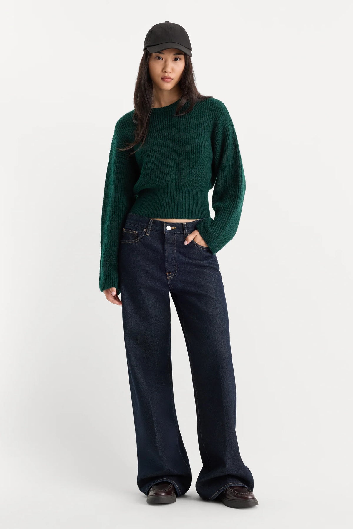 Good American The Chunky Knit Sweater (Forest Green) Main image
