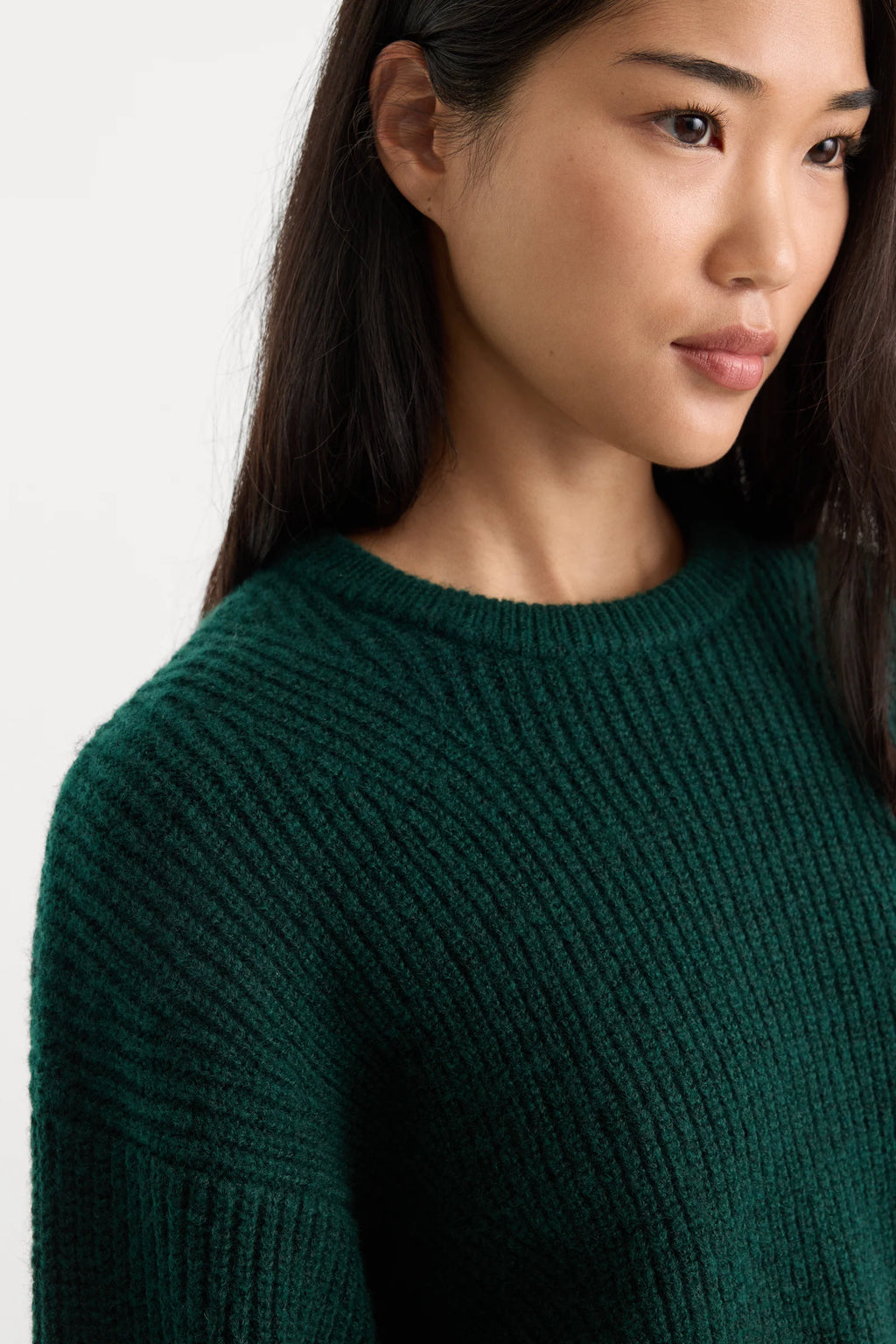 Good American The Chunky Knit Sweater (Forest Green)
