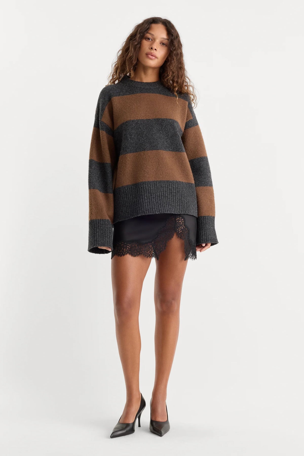 Good American The Oversized Crew Sweater