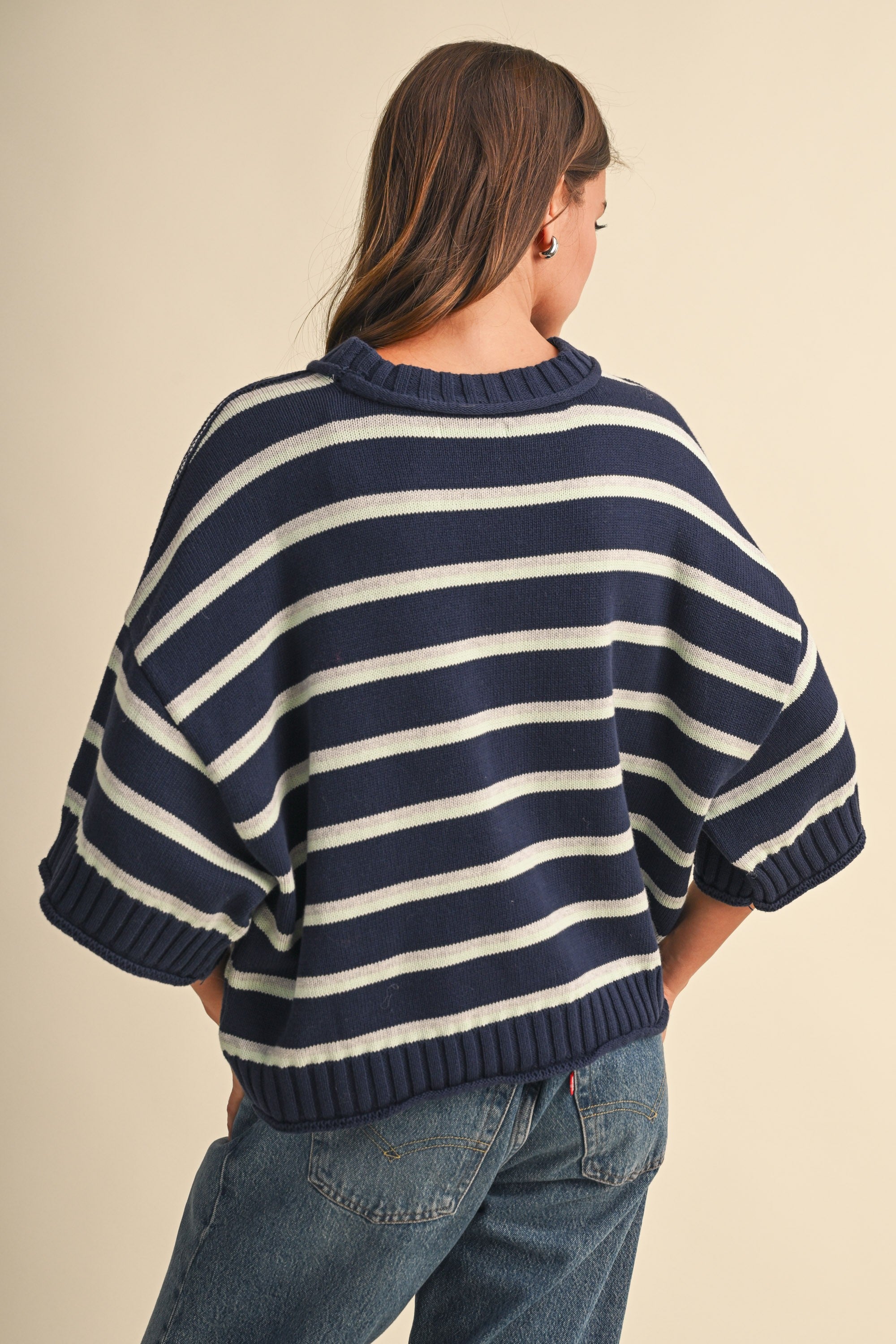 Striped Half Sleeve Sweater Relaxed Fit Cropped Top Secondary image