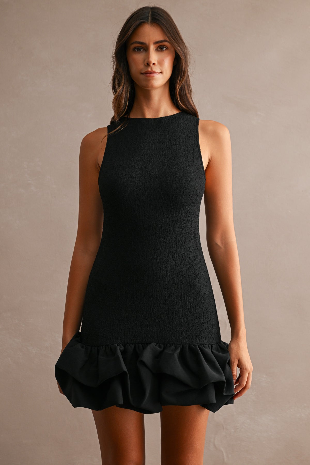 Sleevelesss Fitted Bodice Solid Bubble Skirt Mini Dress