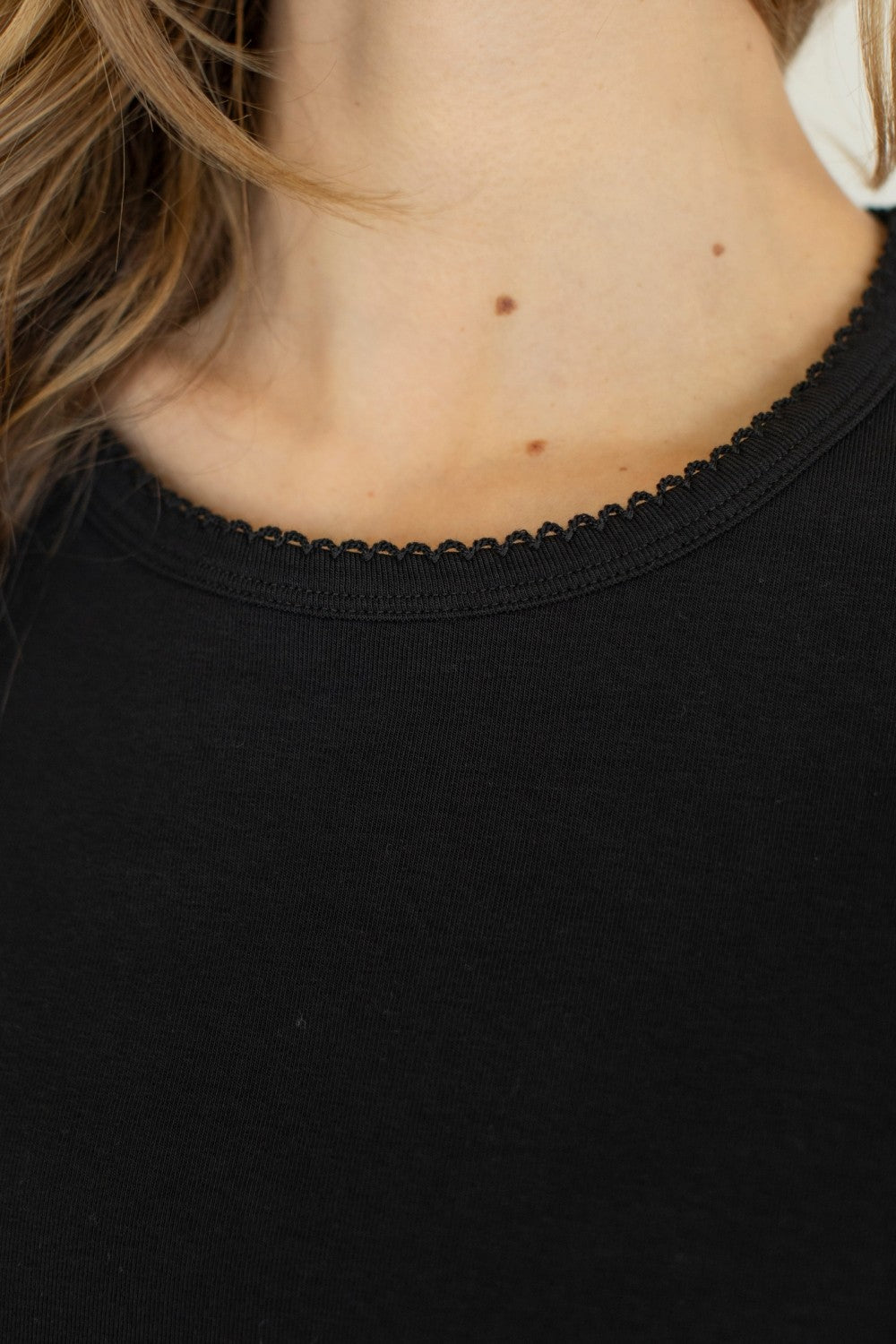 Stella Tee (Black)