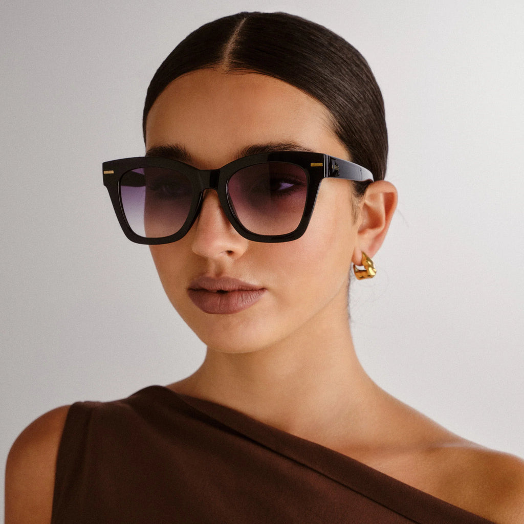 Aire Intergalactic Sunglasses (Black/Smoke Grad)