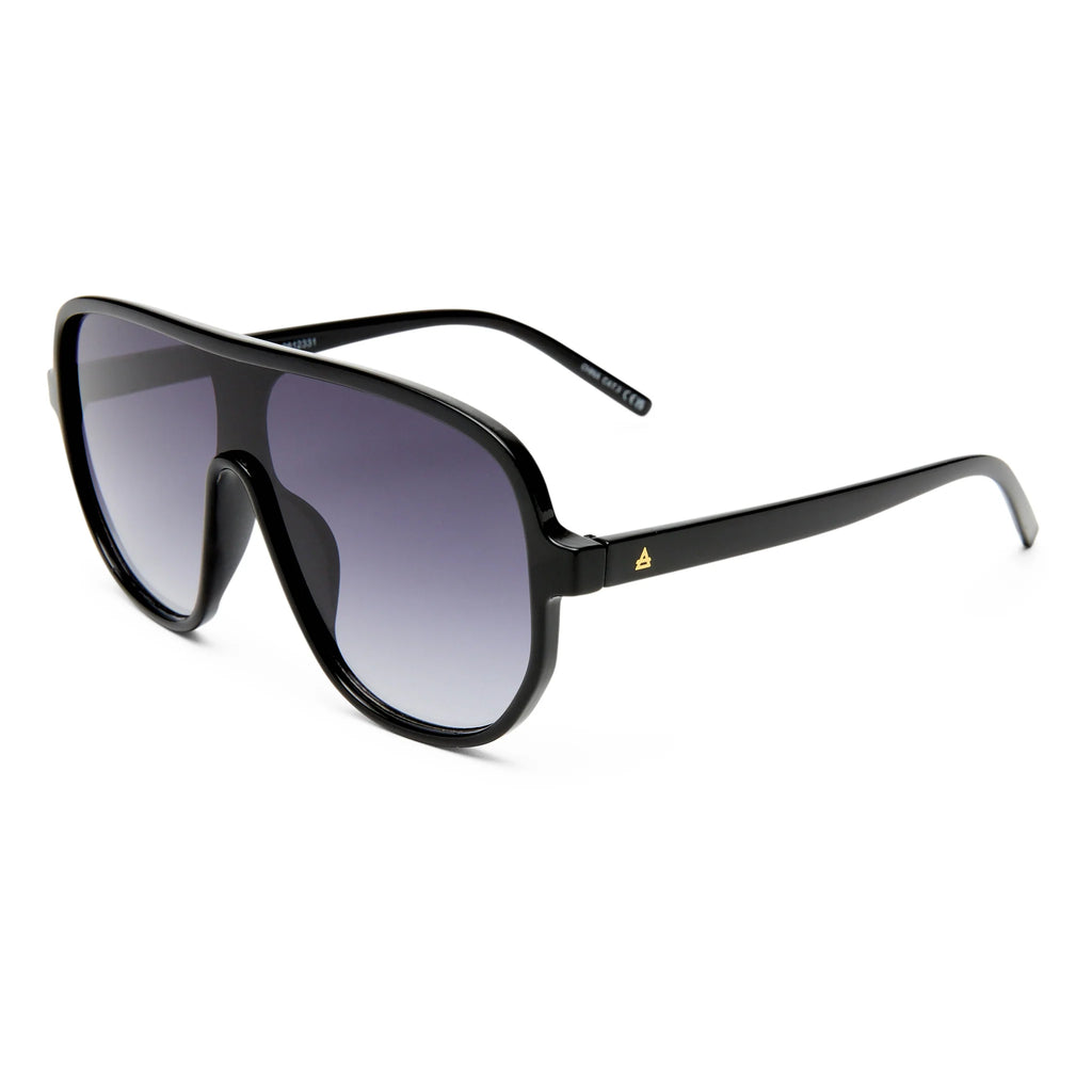 Aire Hydrus Sunglasses (Black/Cool Smoke Grad)