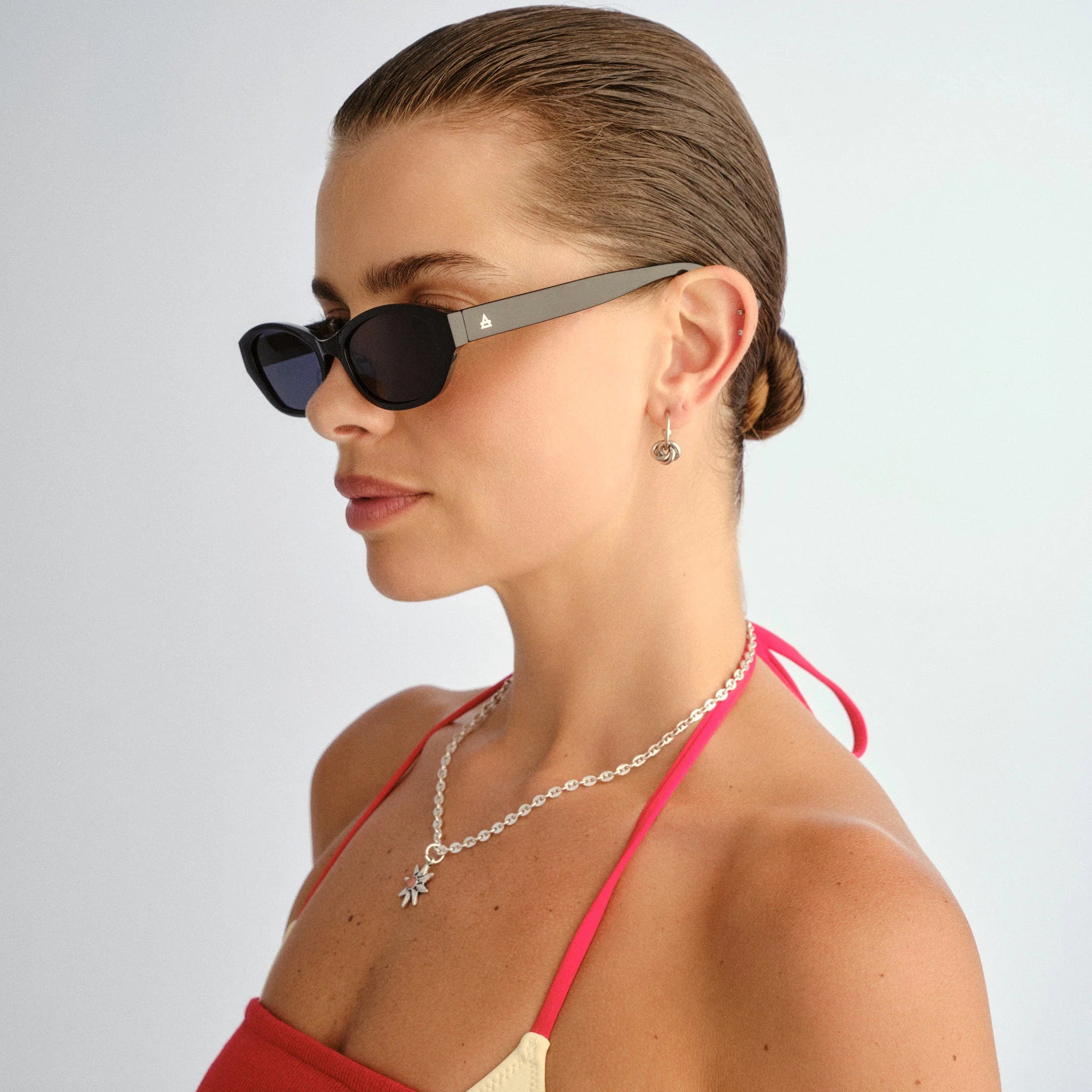 Aire Moonstone Sunglasses (Black)