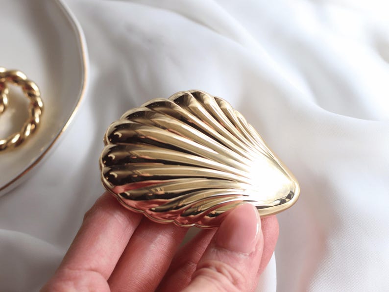 Seashell Gold Pocket Mirror