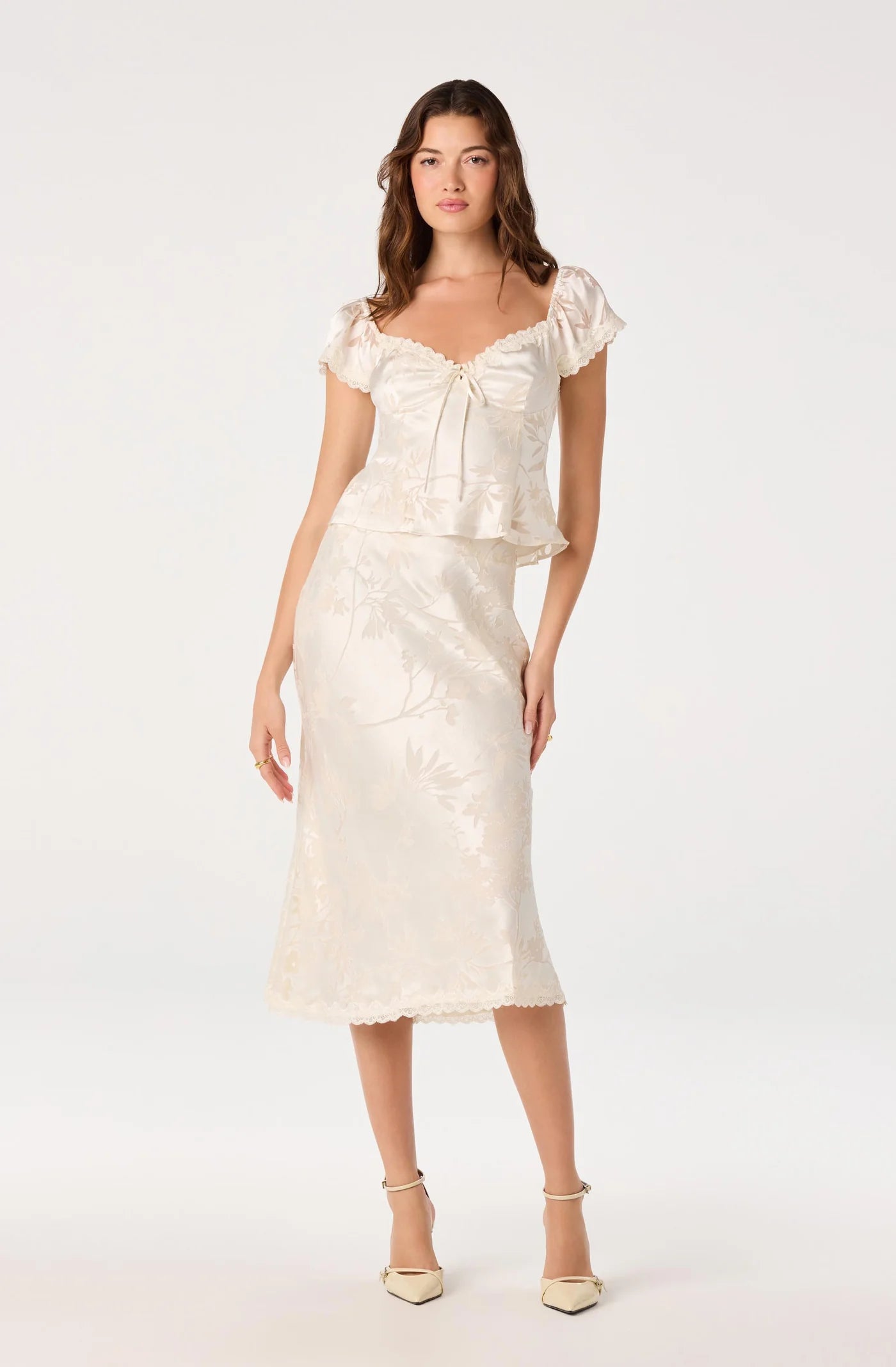 ASTR The Label Vanessa Floral Cap Sleeve Top (Cream)