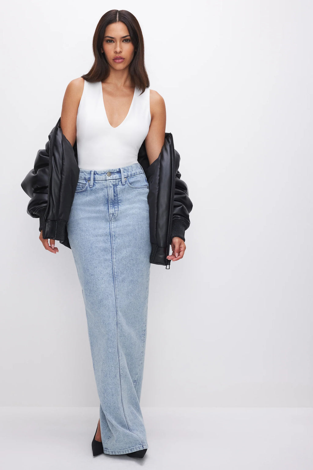 Good American Deep V Sculpting Bodysuit