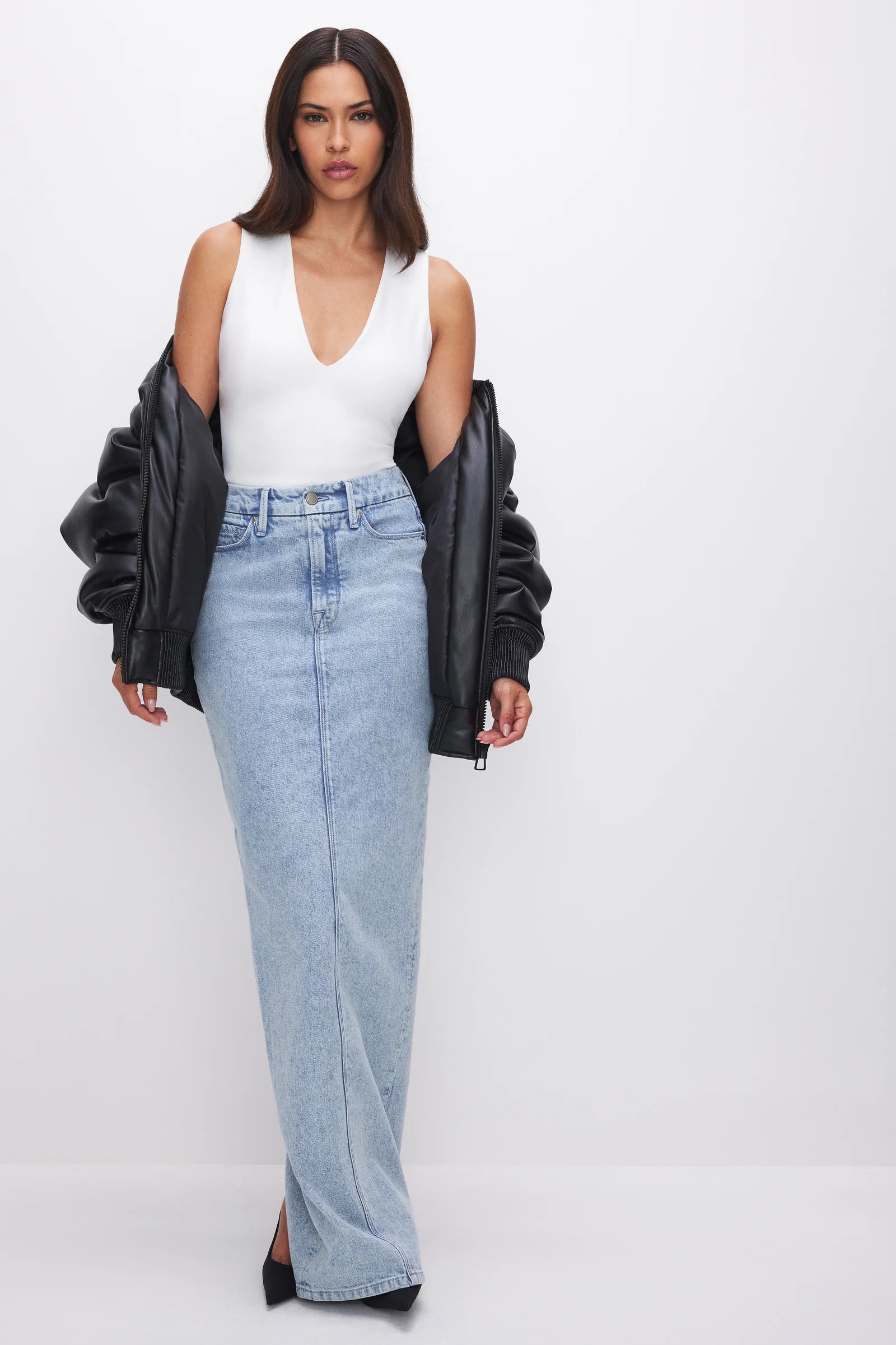 Good American Deep V Sculpting Bodysuit