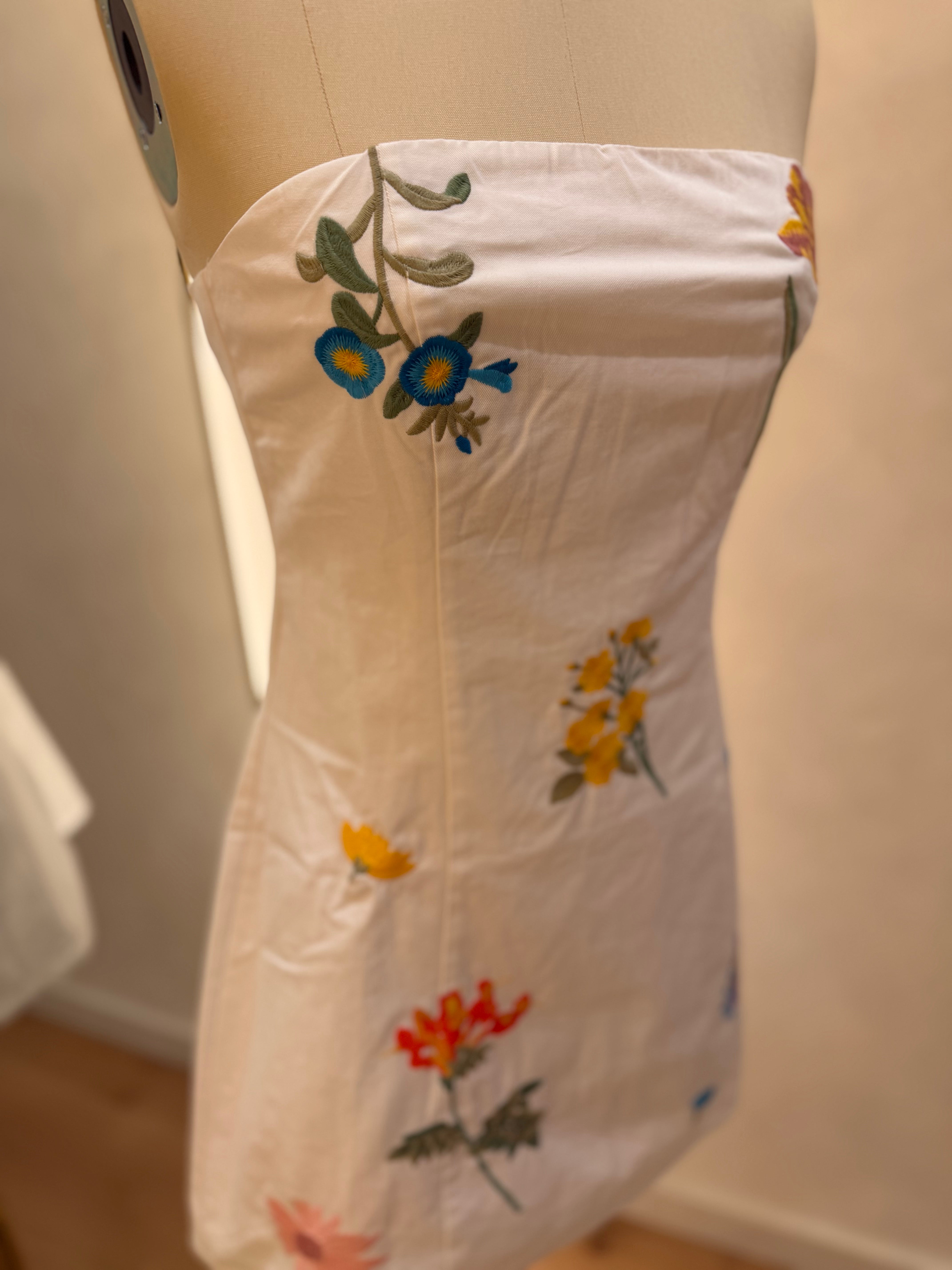Floral Embroidered Mini Tube Dress Secondary image