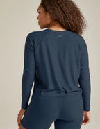 Beyond Yoga Featherweight Daydreamer Pullover (Nocturnal Navy)