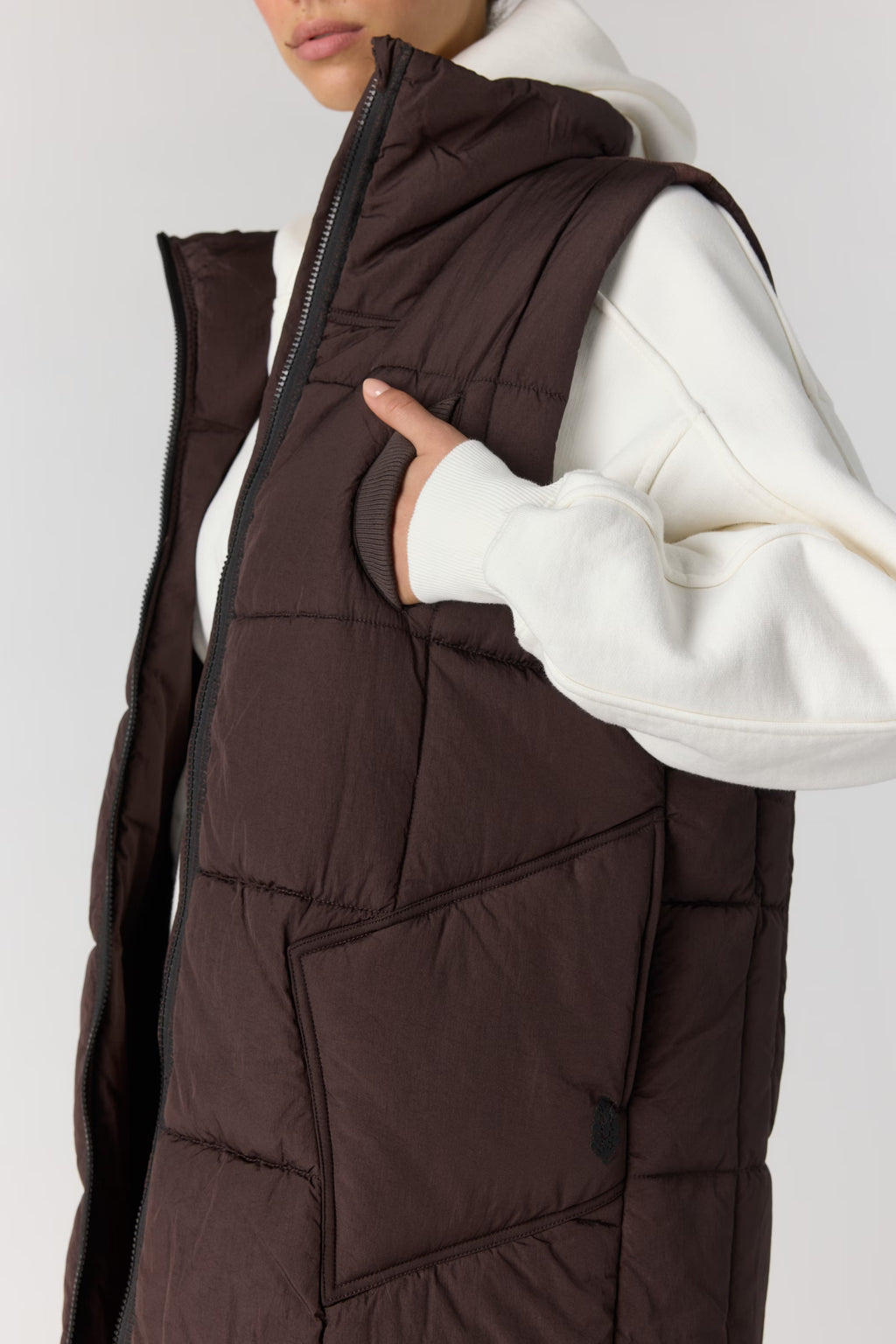 Free People Movement On The Move Packable Vest (Chocolate)