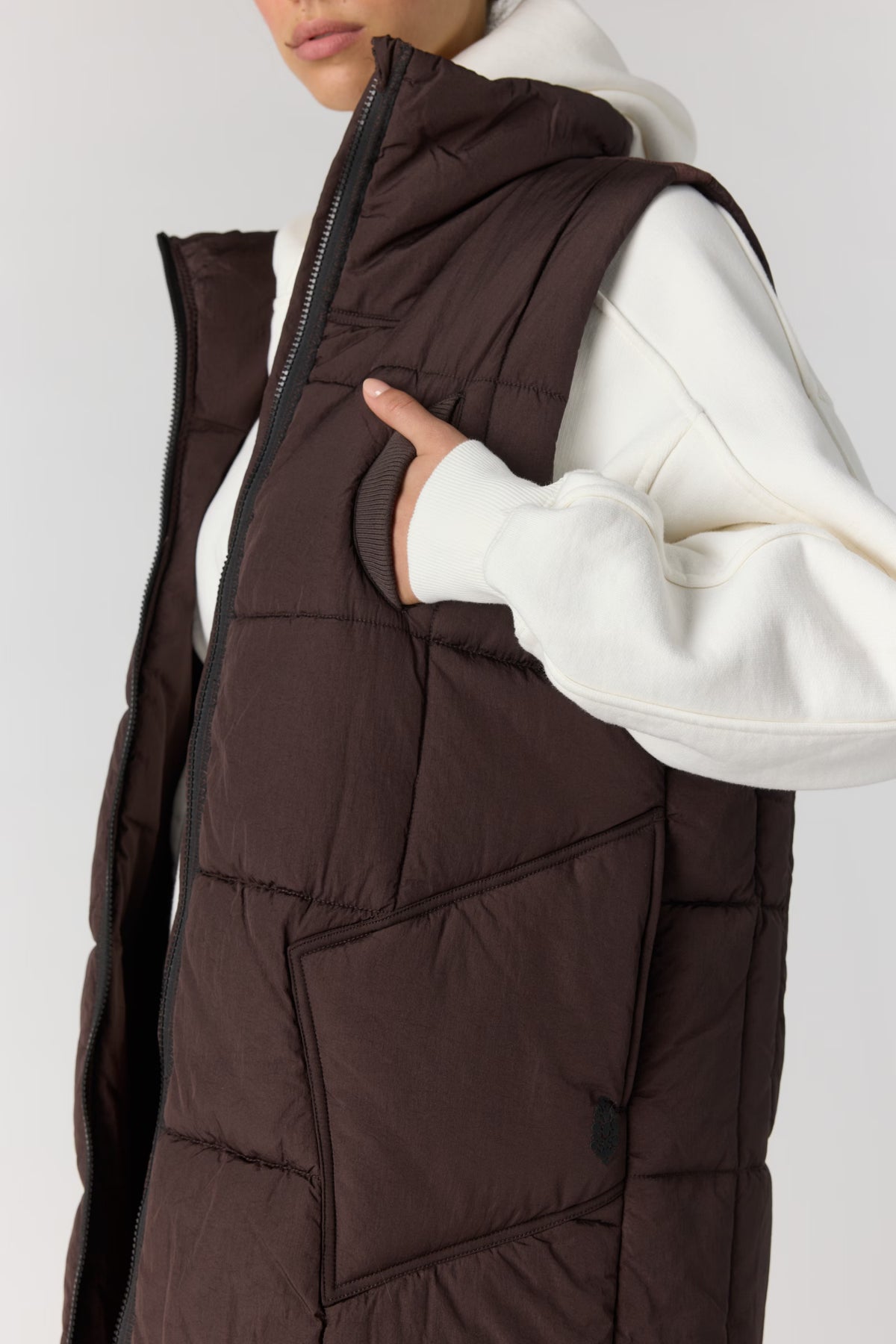 Free People Movement On The Move Packable Vest (Chocolate)