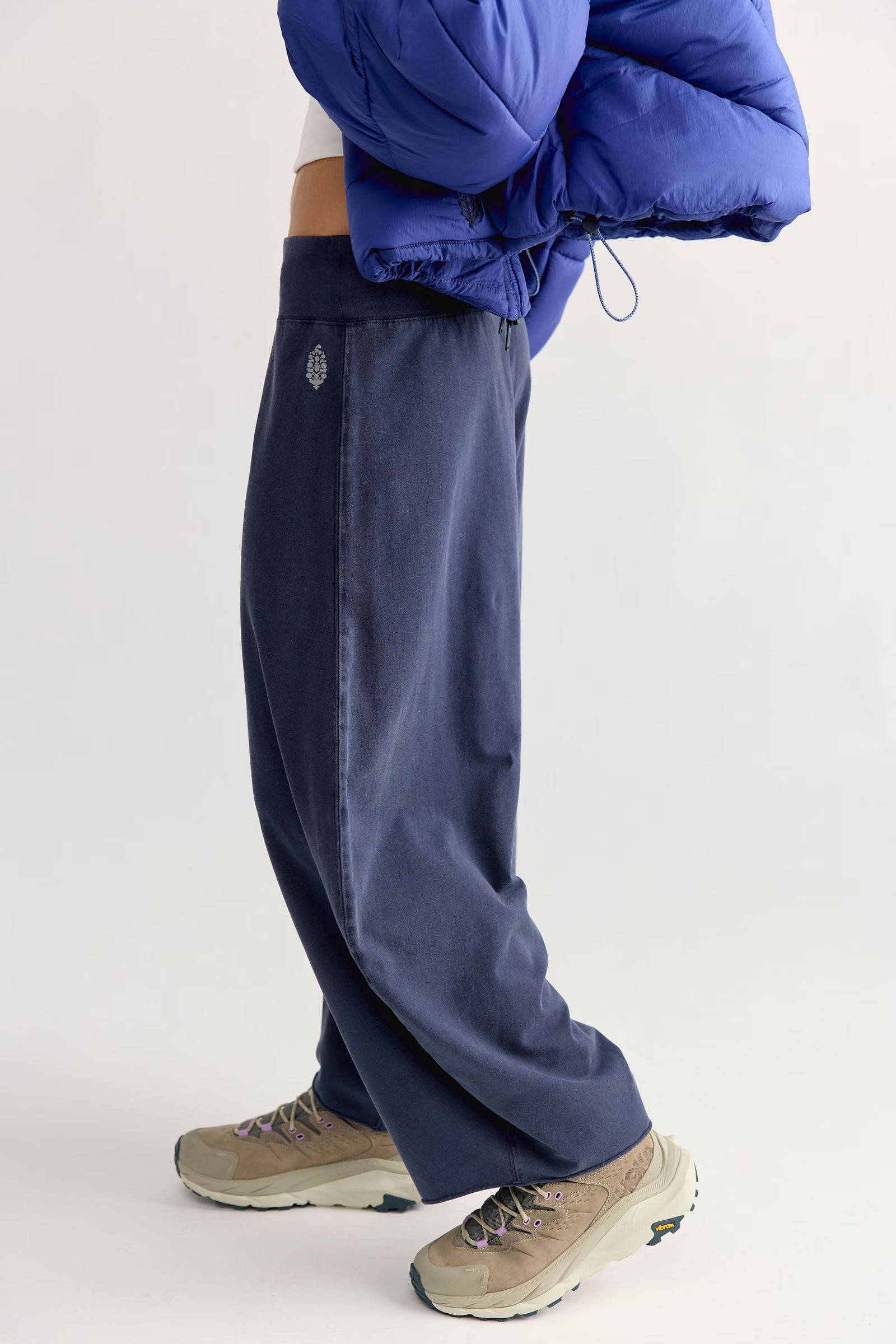Free People Hot Shot Easy Pants (True Navy) Secondary image