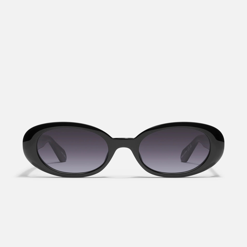 Quay Felt Cute (Black Frame/Smoke Lens)