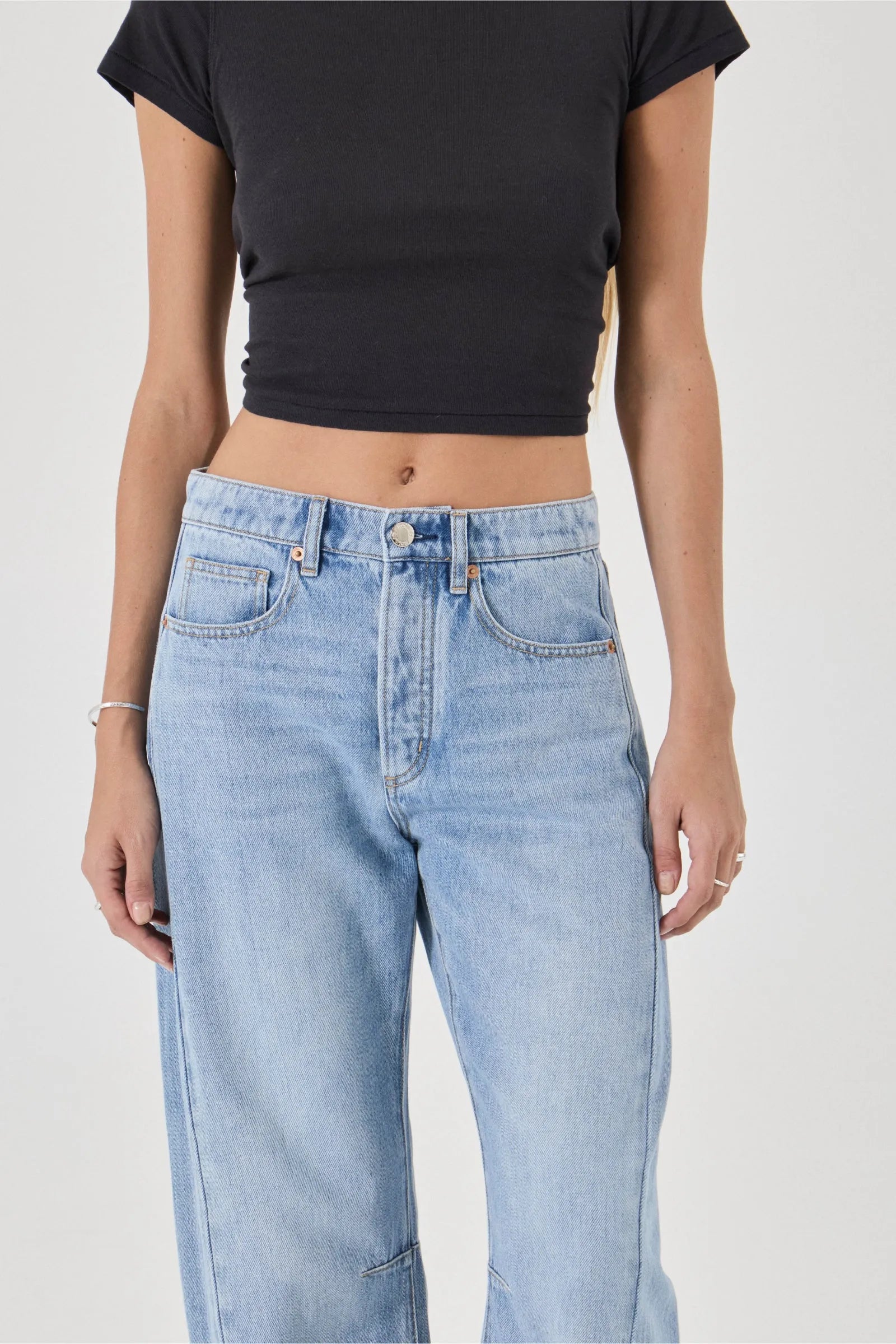 Rollas Arc Barrel Bowery Vintage Jean Secondary image