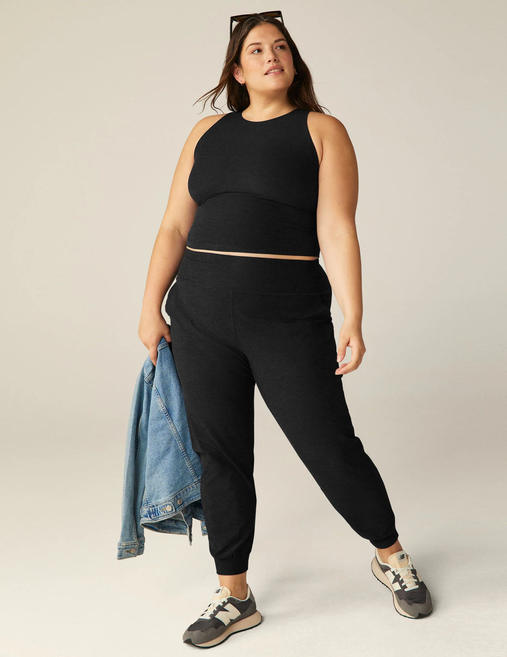 Beyond Yoga Spacedye™ Midi Jogger (Darkest Night)