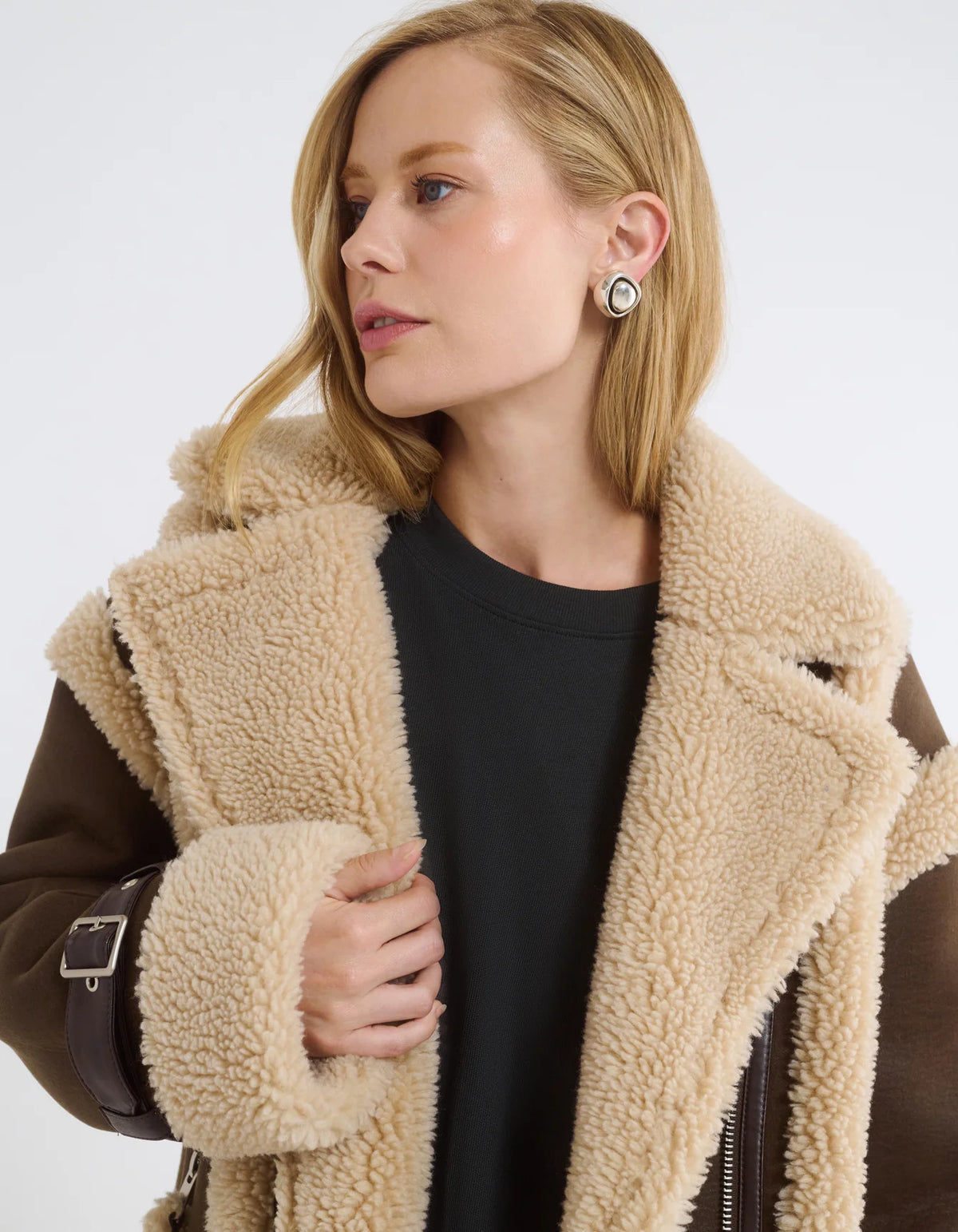 Rumored Wrangler Shearling Jacket (Espresso)