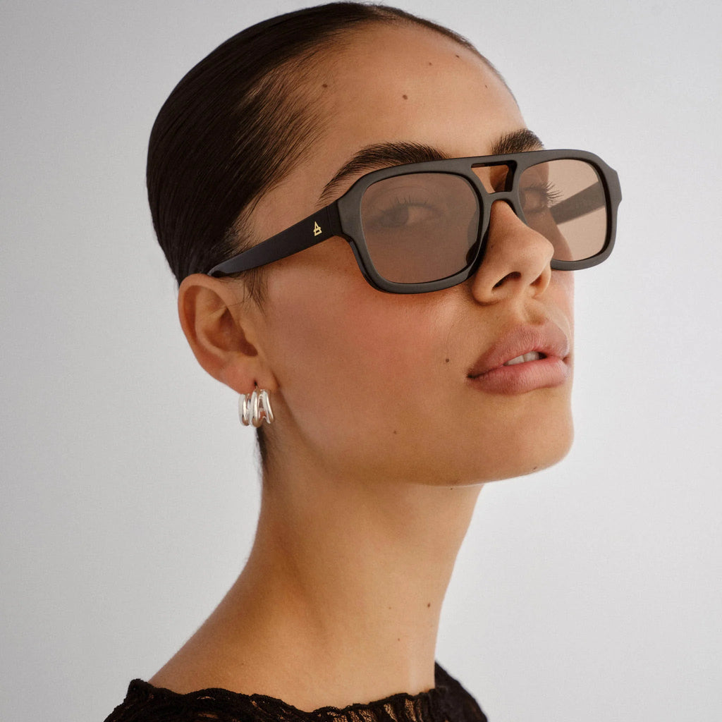 Aire Aquarius Sunglasses (Black/Tan Tint)