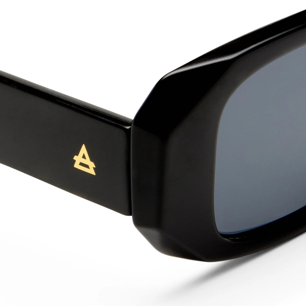 Aire Ascendant Sunglasses (Black/Smoke Mono)
