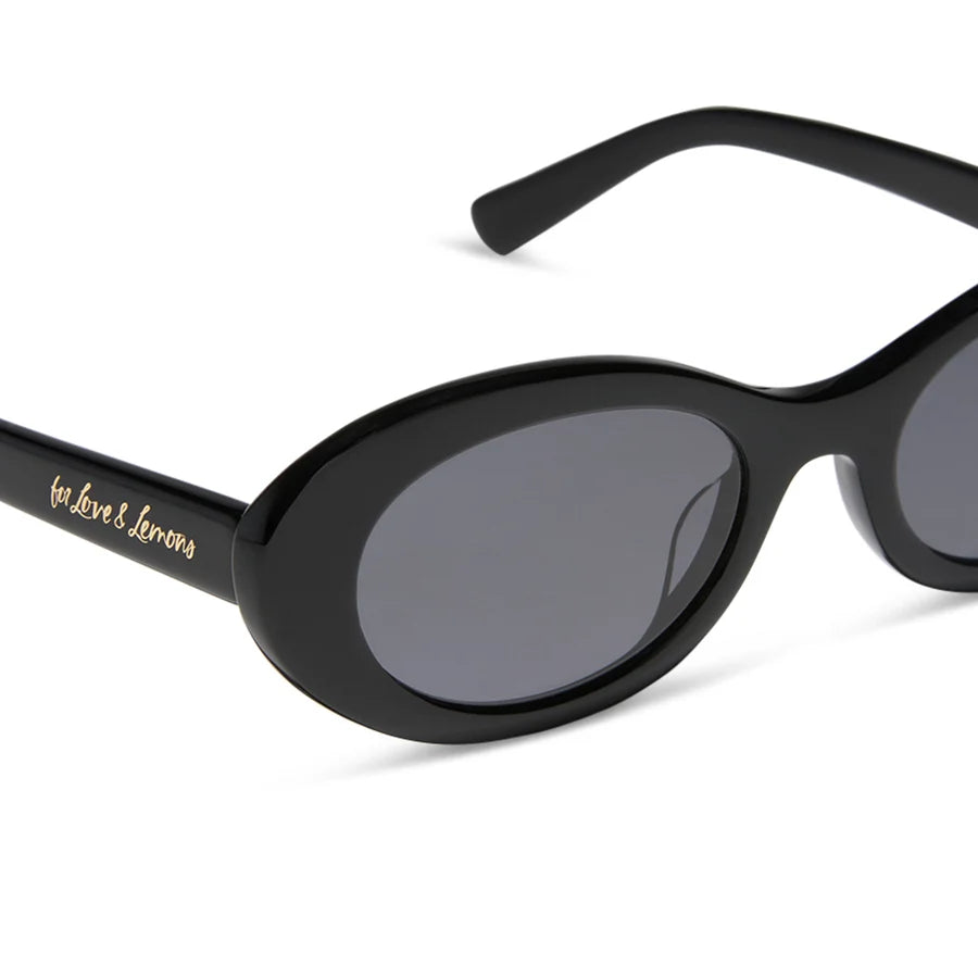 Diff Eyewear Sabrina Sunglasses (Black)